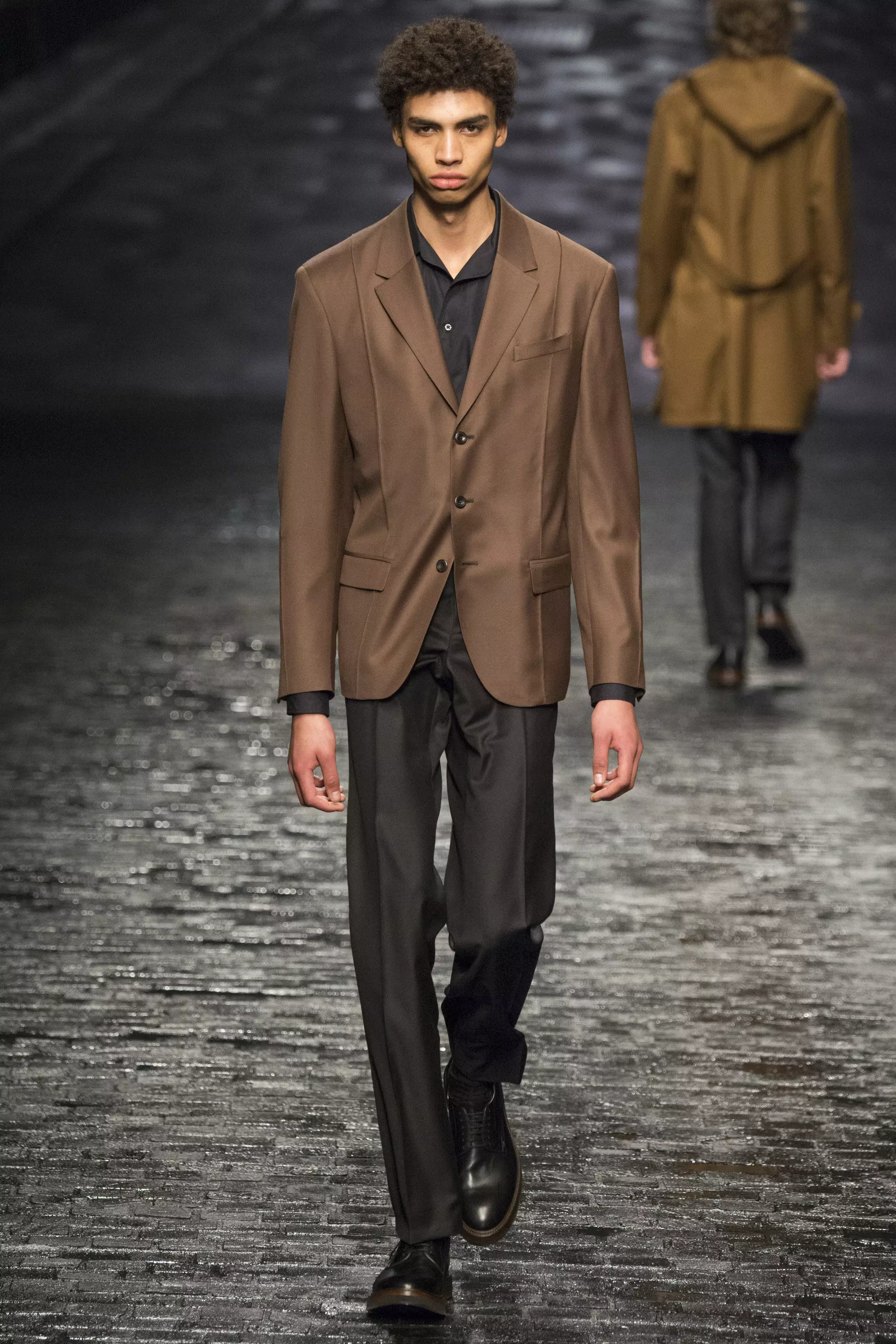 Corneliani FW 2016 Милан (39)