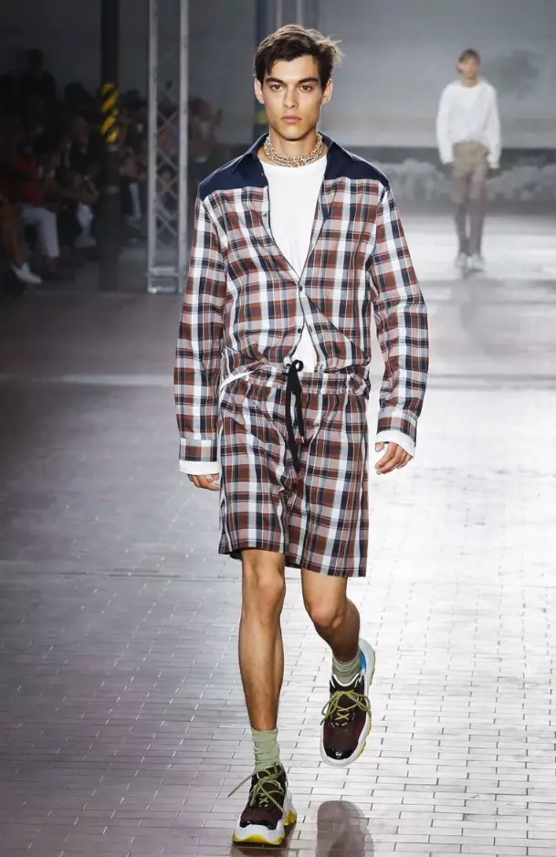 N°21 ROPA DE HOMBRE PRIMAVERA VERÁN 2018 MILAN19