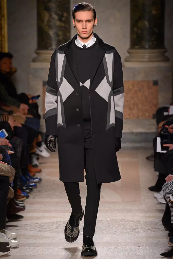 Les Hommes Varume RTW Kudonha 2016