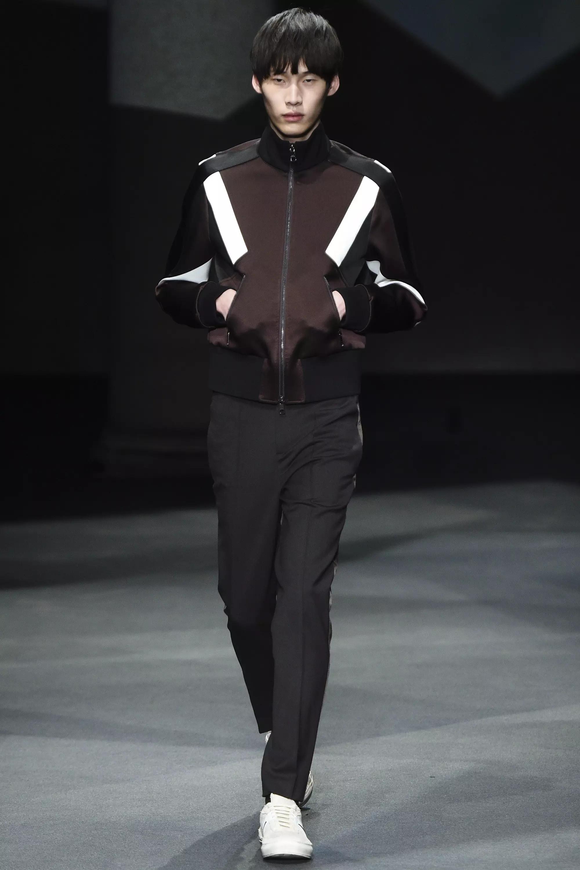 Neil Barrett FW 16 Milán (10)