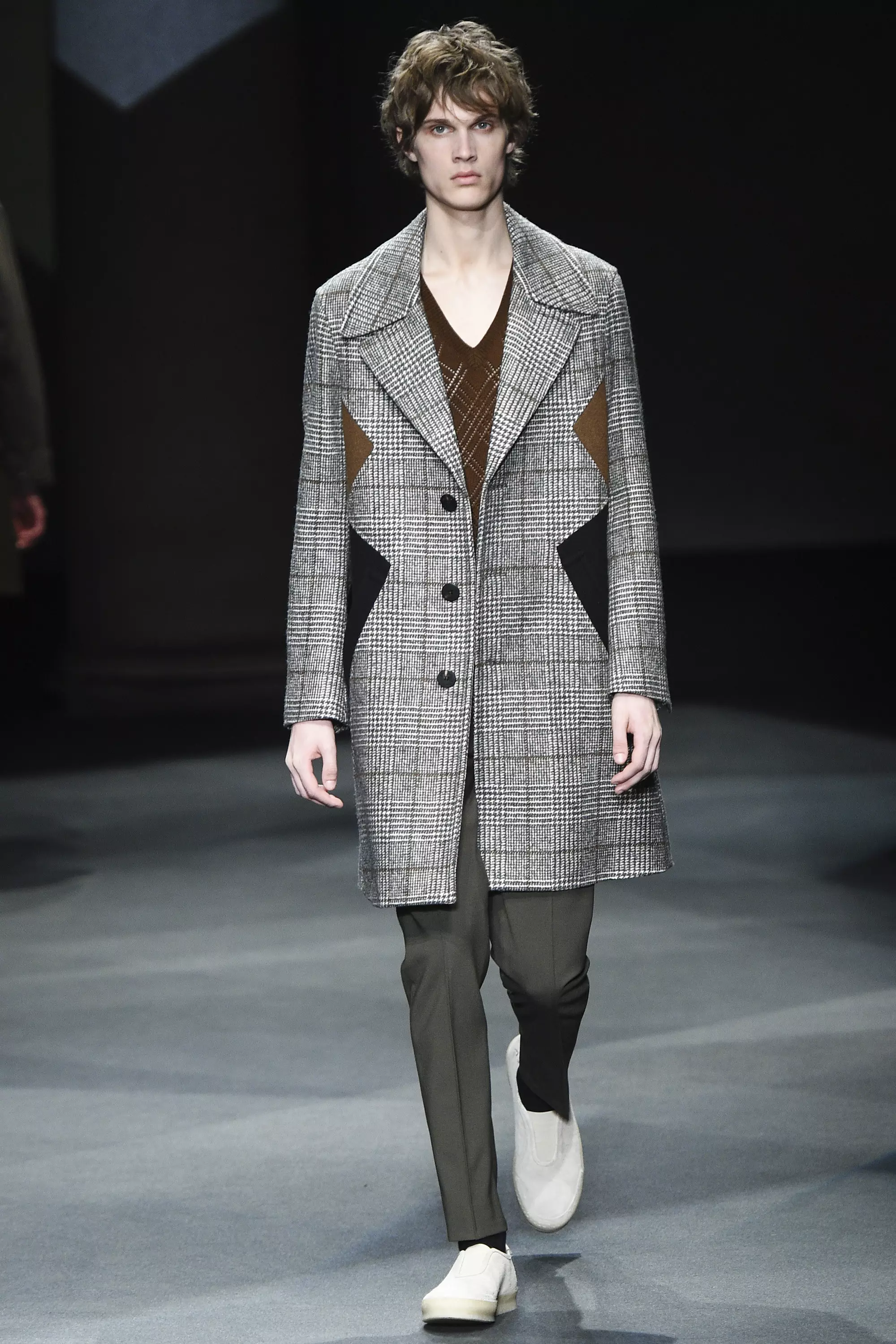 Neil Barrett FW 16 Milán (23)