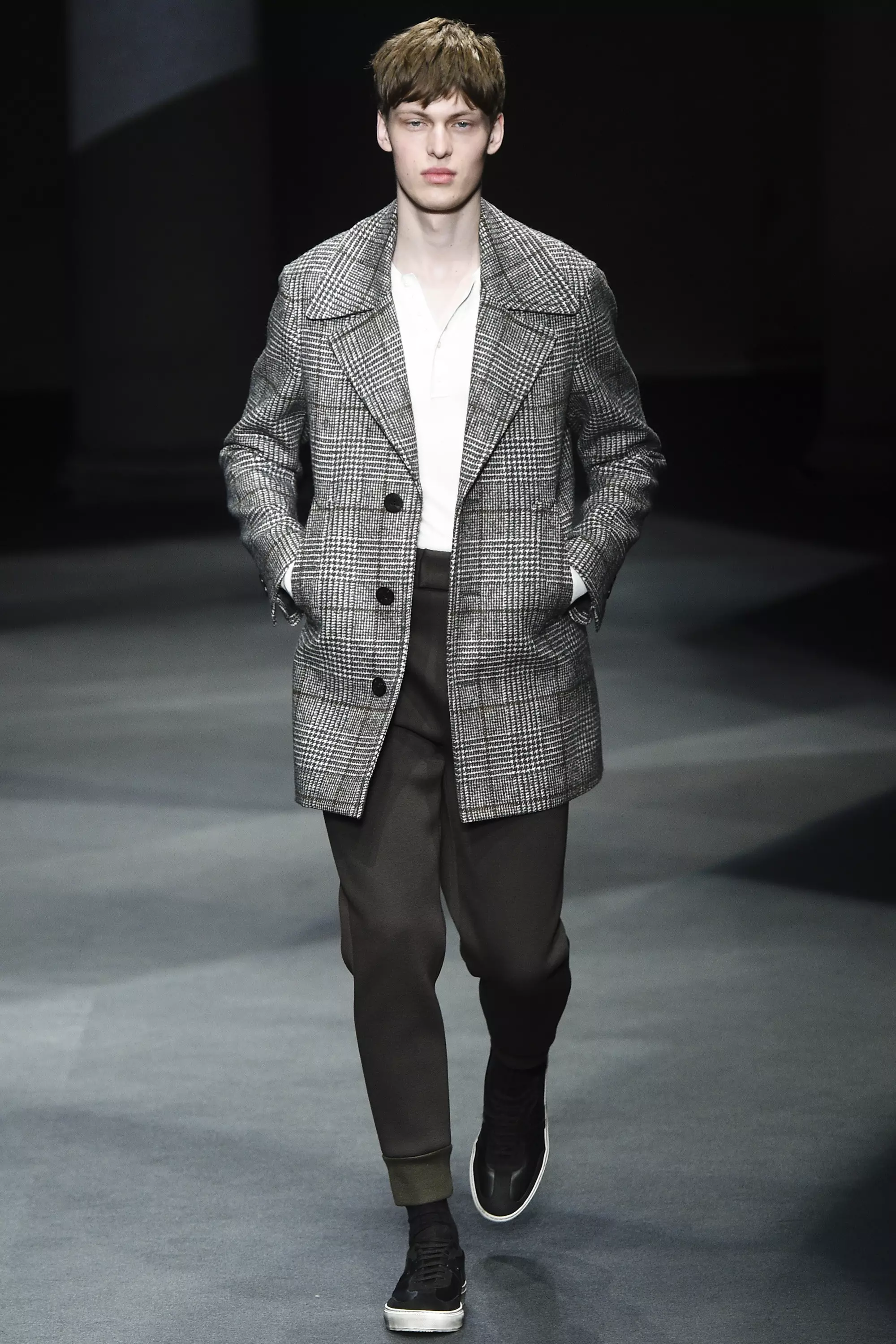 Neil Barrett FW 16 Milan (24)