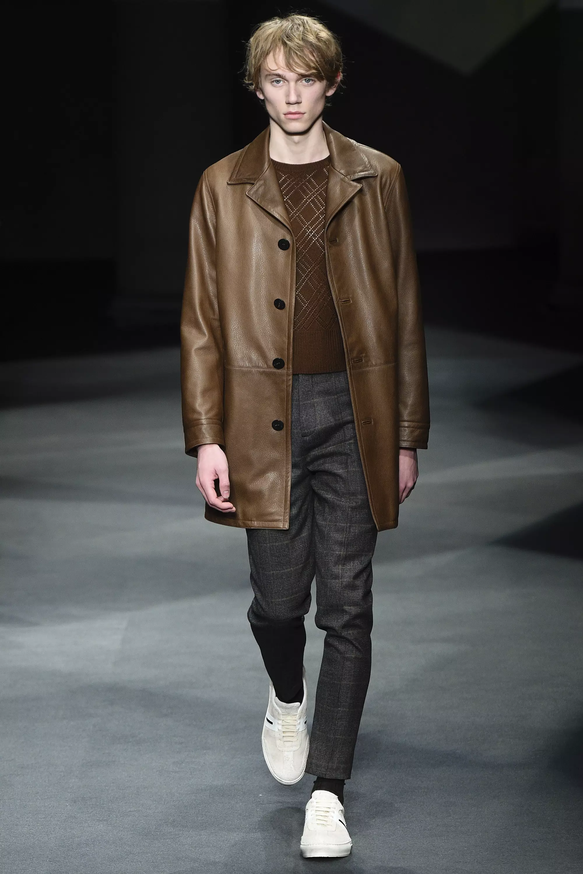 Neil Barrett FW 16 Milan (30)