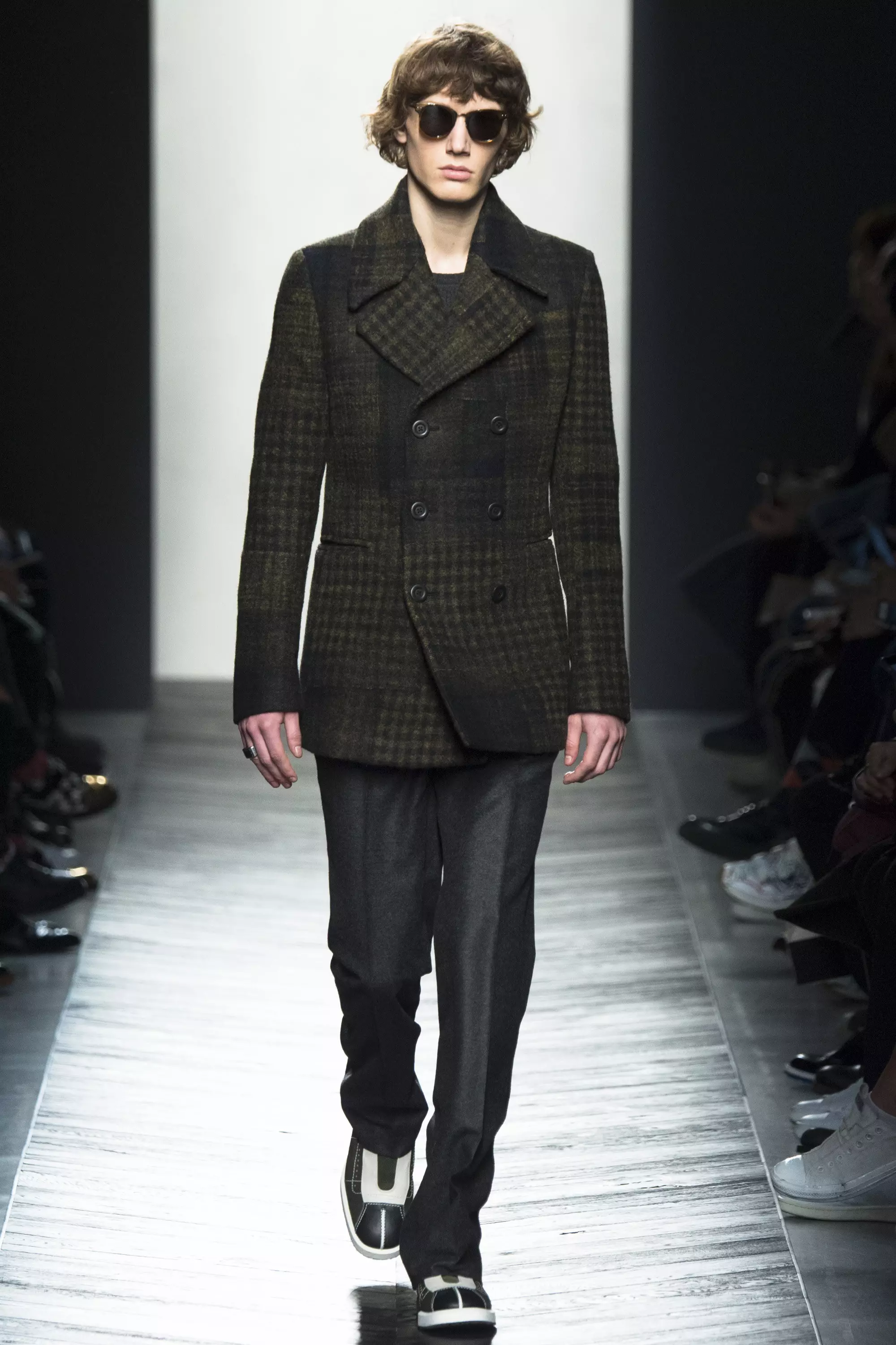 Bottega Veneta FW 16 မီလန် (၃၃)၊