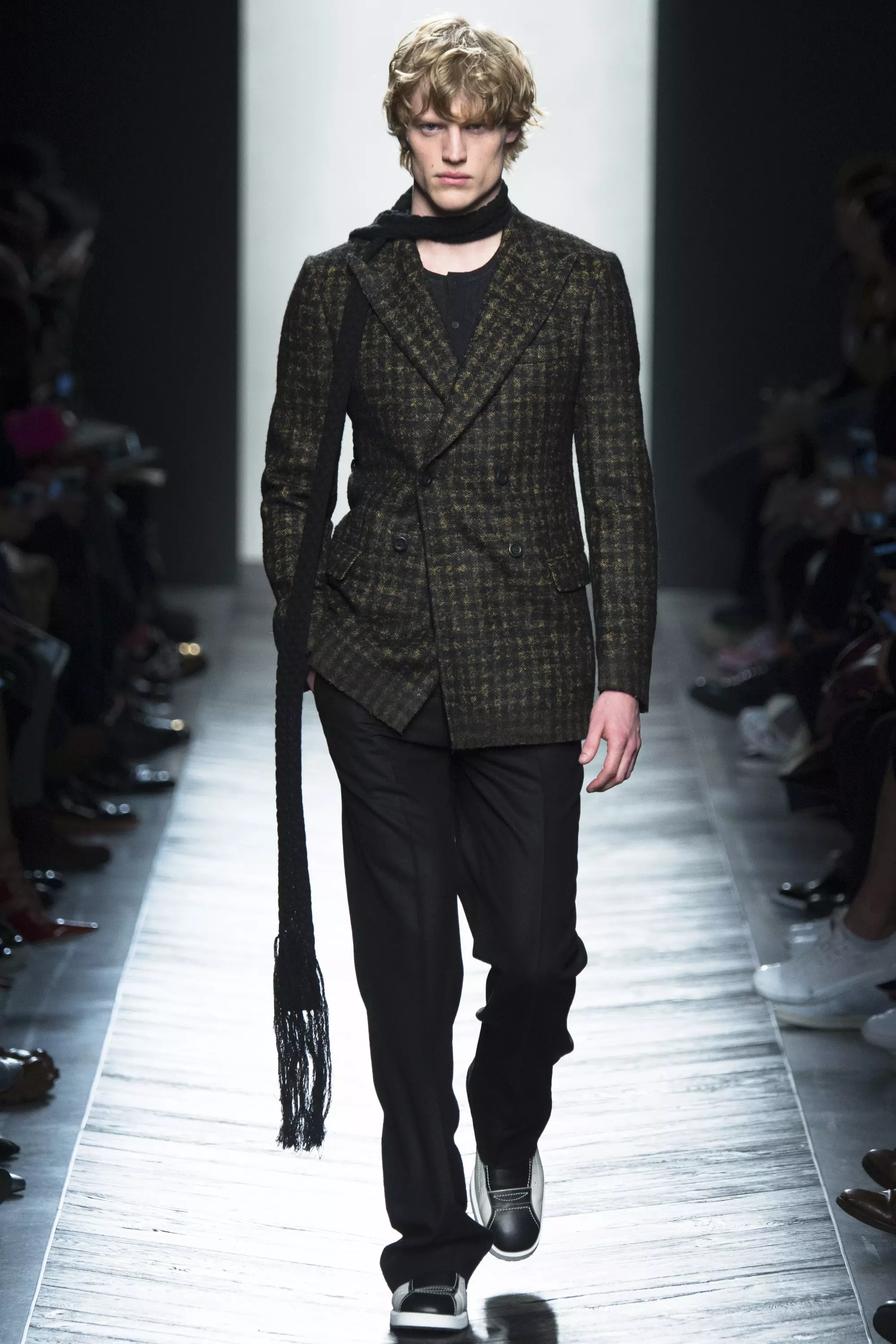 Bottega Veneta FW 16 මිලාන් (37)