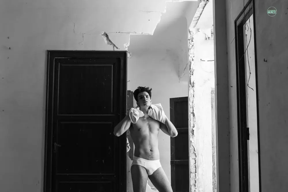 Fran Vidal by Toni Lozano Fashionably Male11