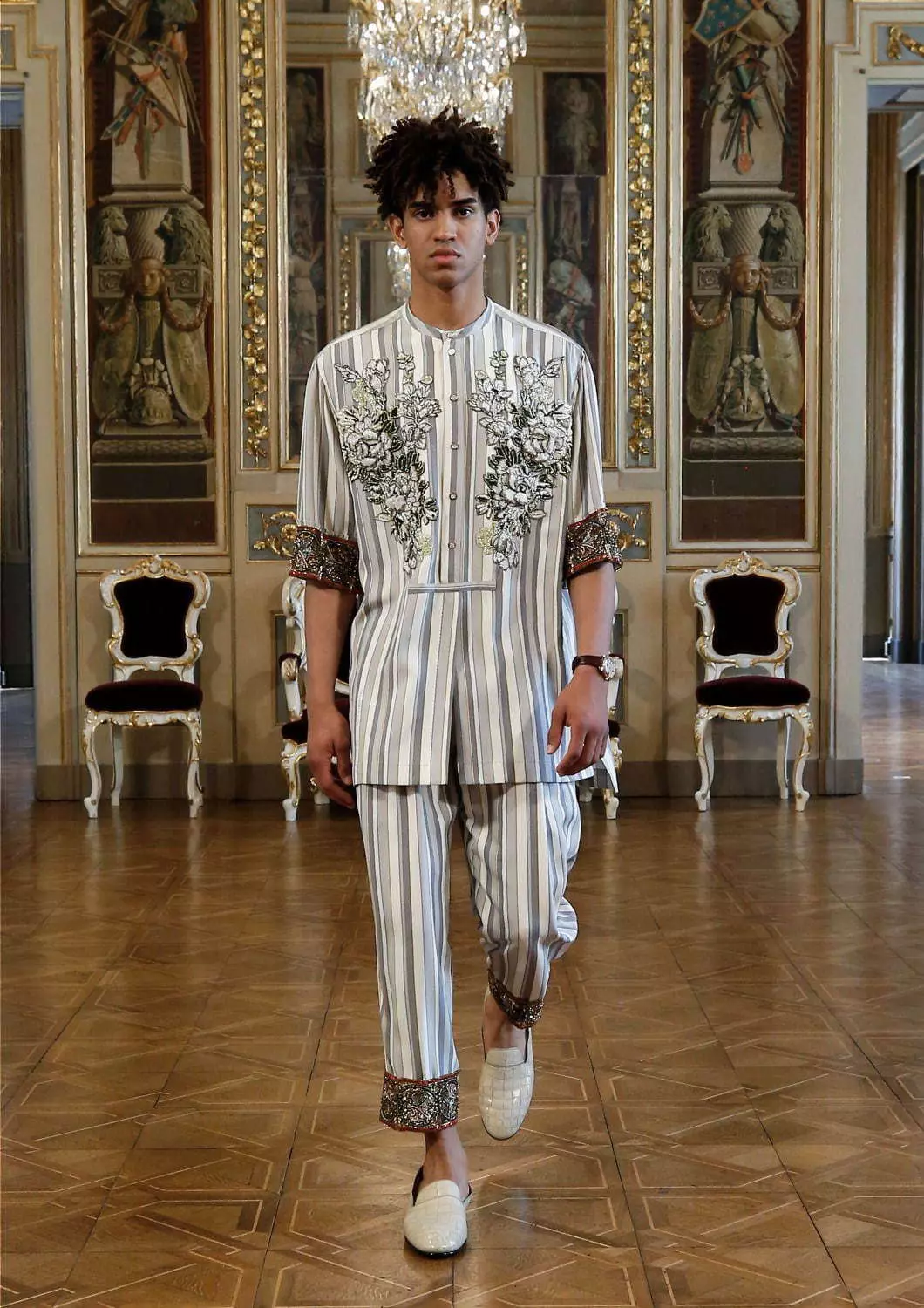 „Dolce & Gabbana Alta Sartoria“ vyriškų drabužių kolekcija, 2020 m. liepos mėn 53602_28