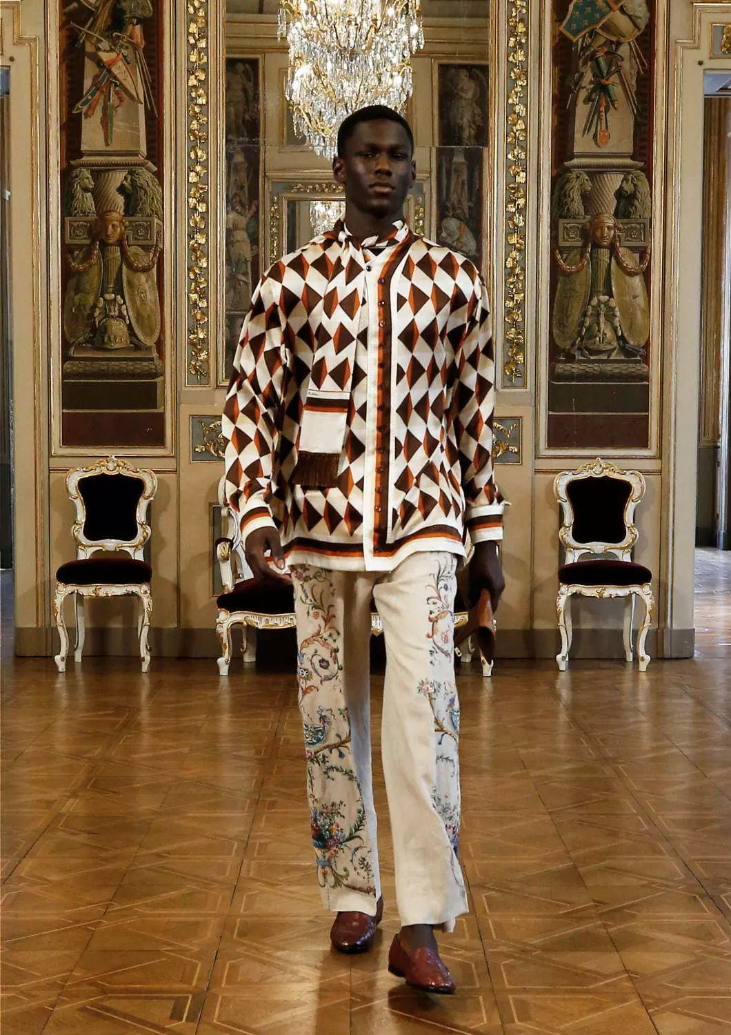Mkusanyiko wa Nguo za Kiume za Dolce na Gabbana Alta Sartoria Julai 2020 53602_44
