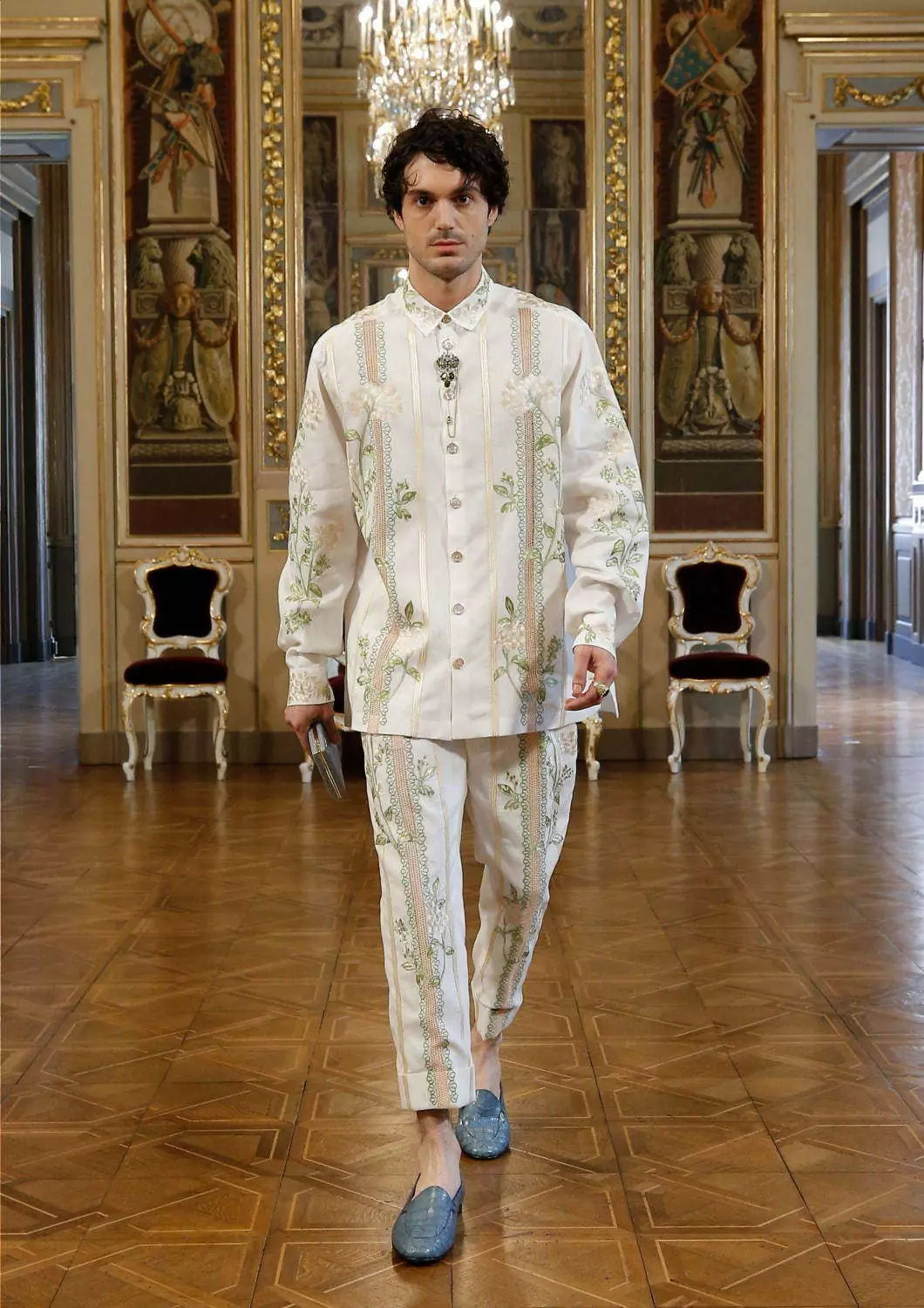 „Dolce & Gabbana Alta Sartoria“ vyriškų drabužių kolekcija, 2020 m. liepos mėn 53602_58
