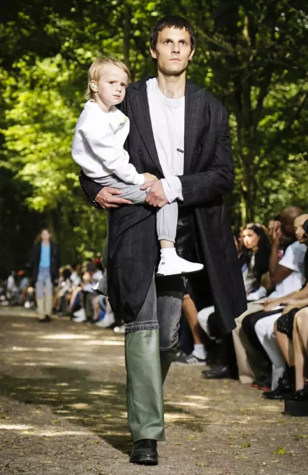 BALENCIAGA HOMBRE PRIMAVERA VERANO 2018 PARIS16