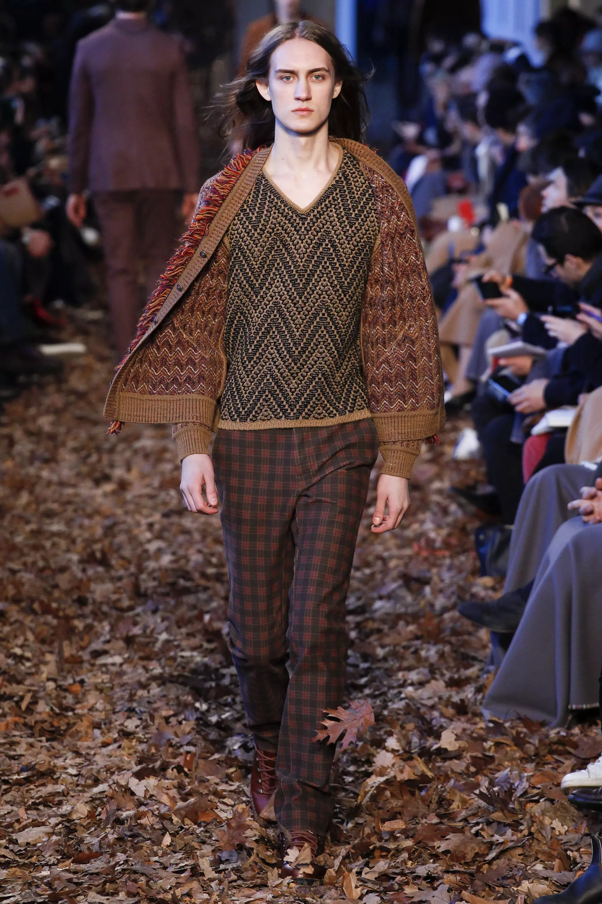 Missoni FW 16 မီလန် (၂၈)၊