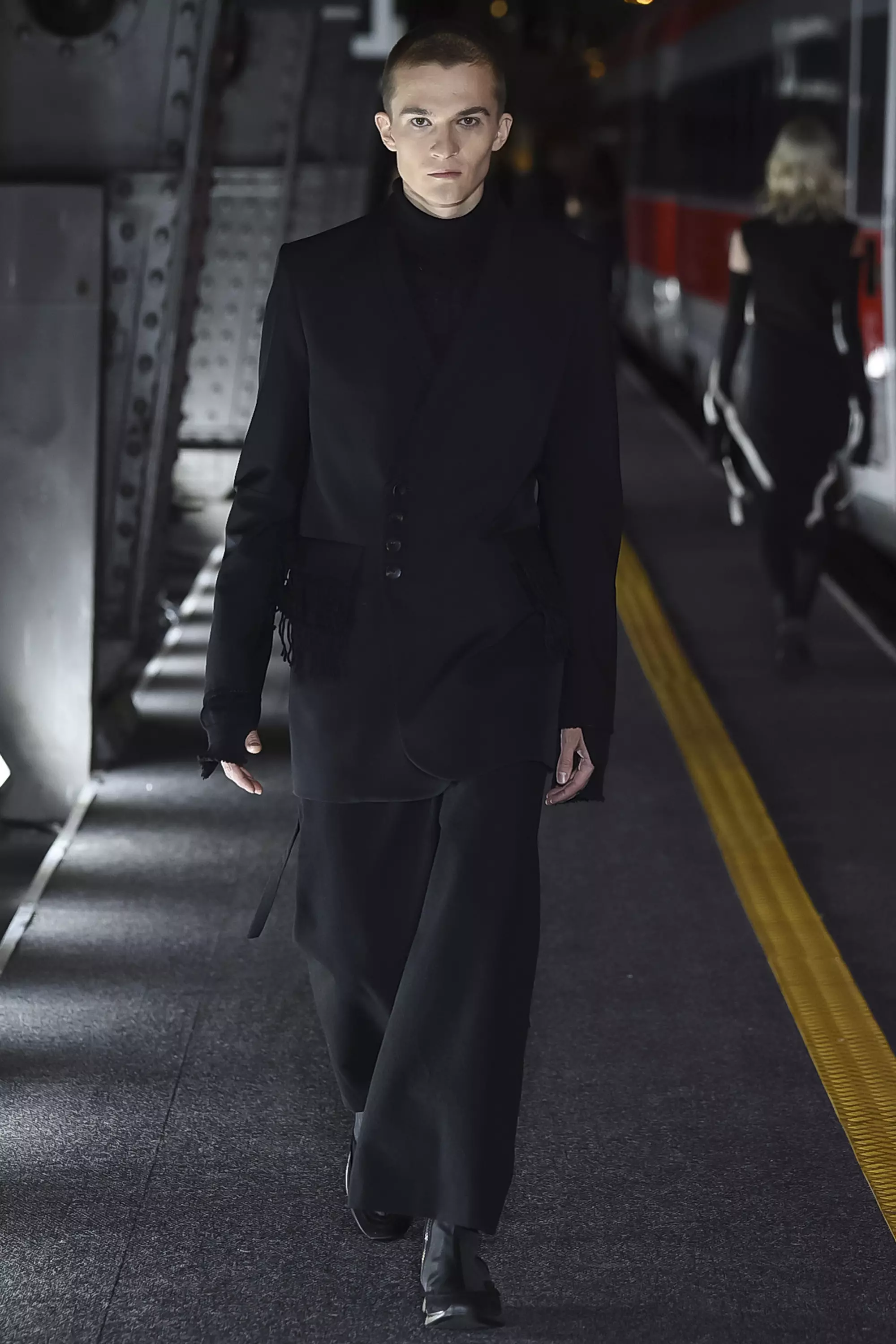 Damir Doma FW 16 मिलान (28)