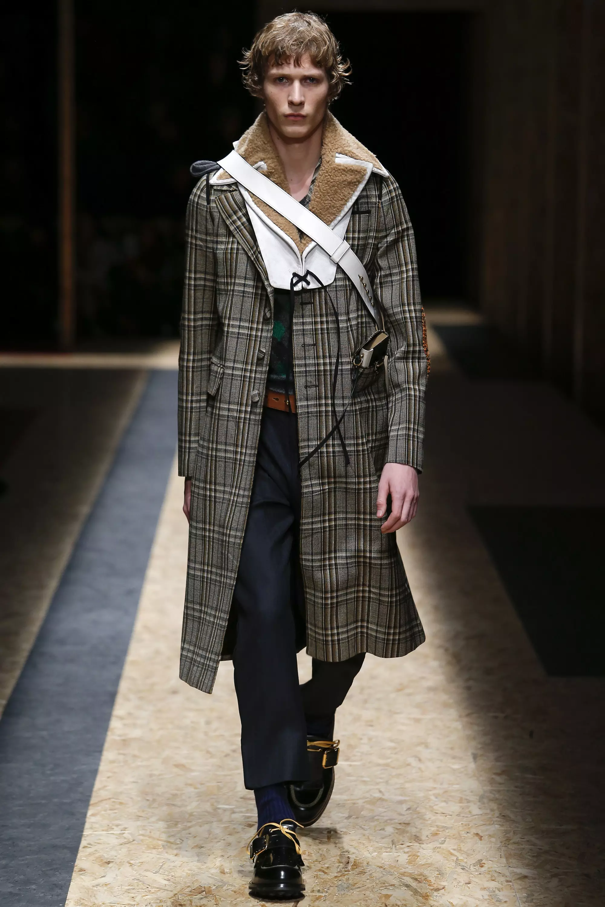 Prada FW 16 Milán (16)