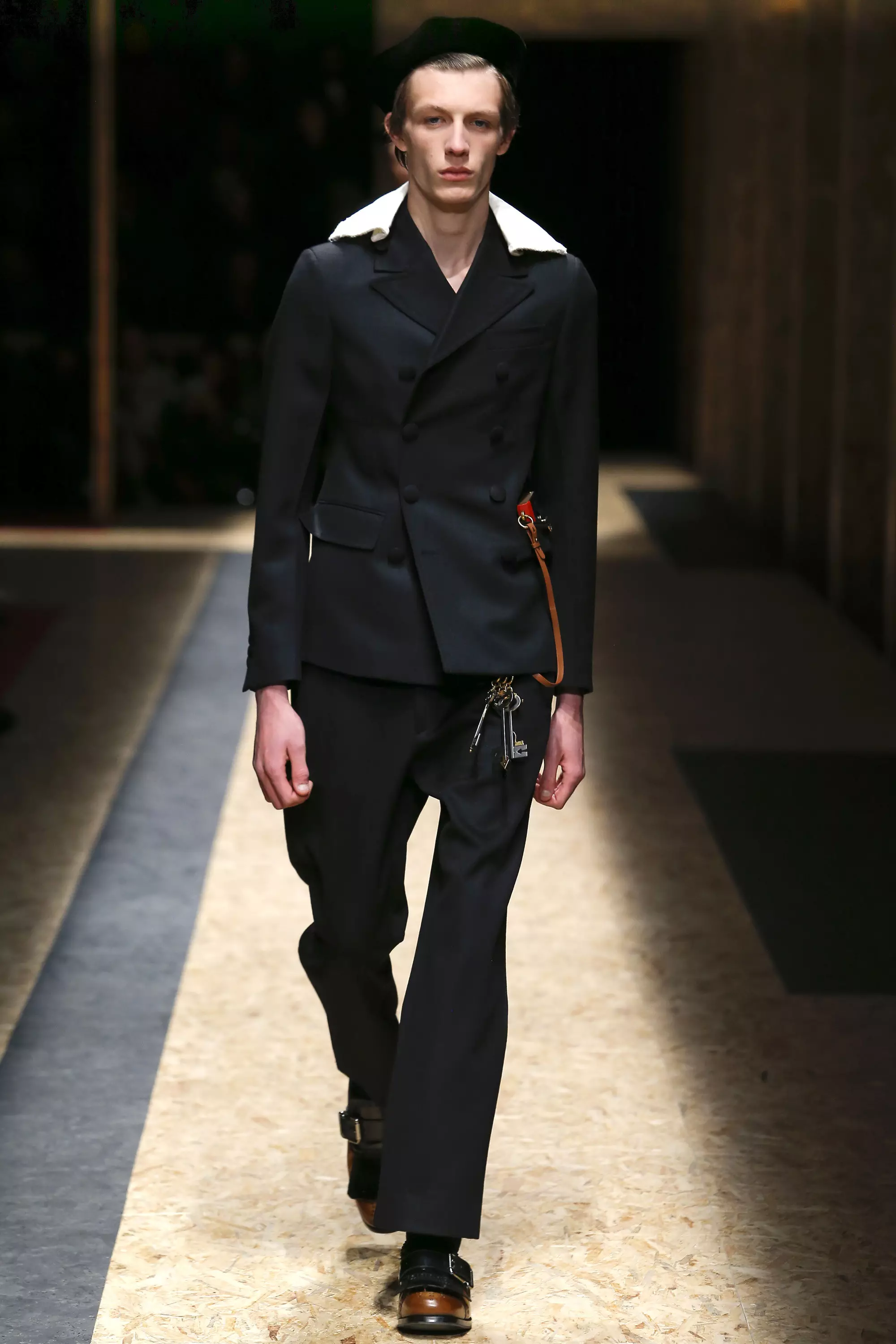 Prada FW 16 Mailand (24)