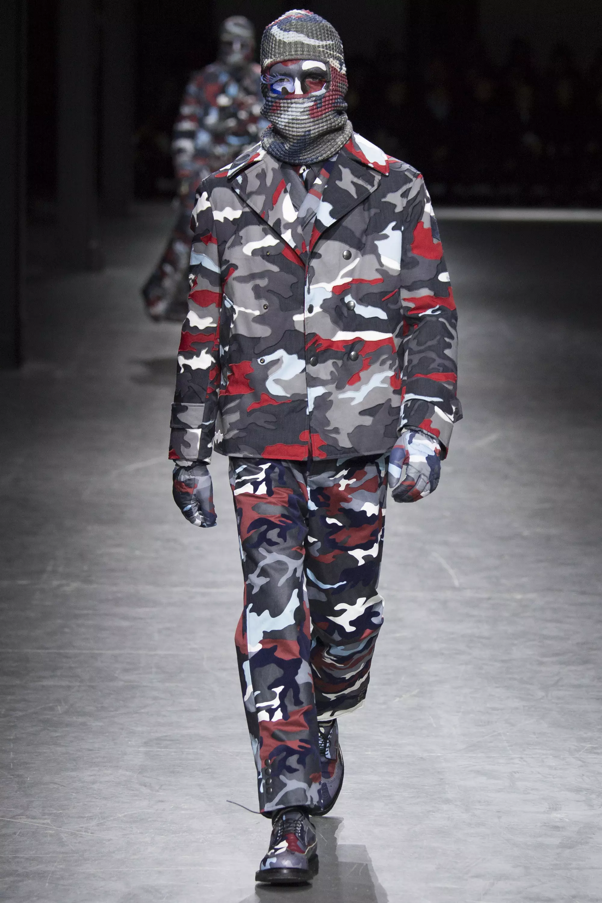 Moncler Gamme Bleu FW 16 Milán (18)