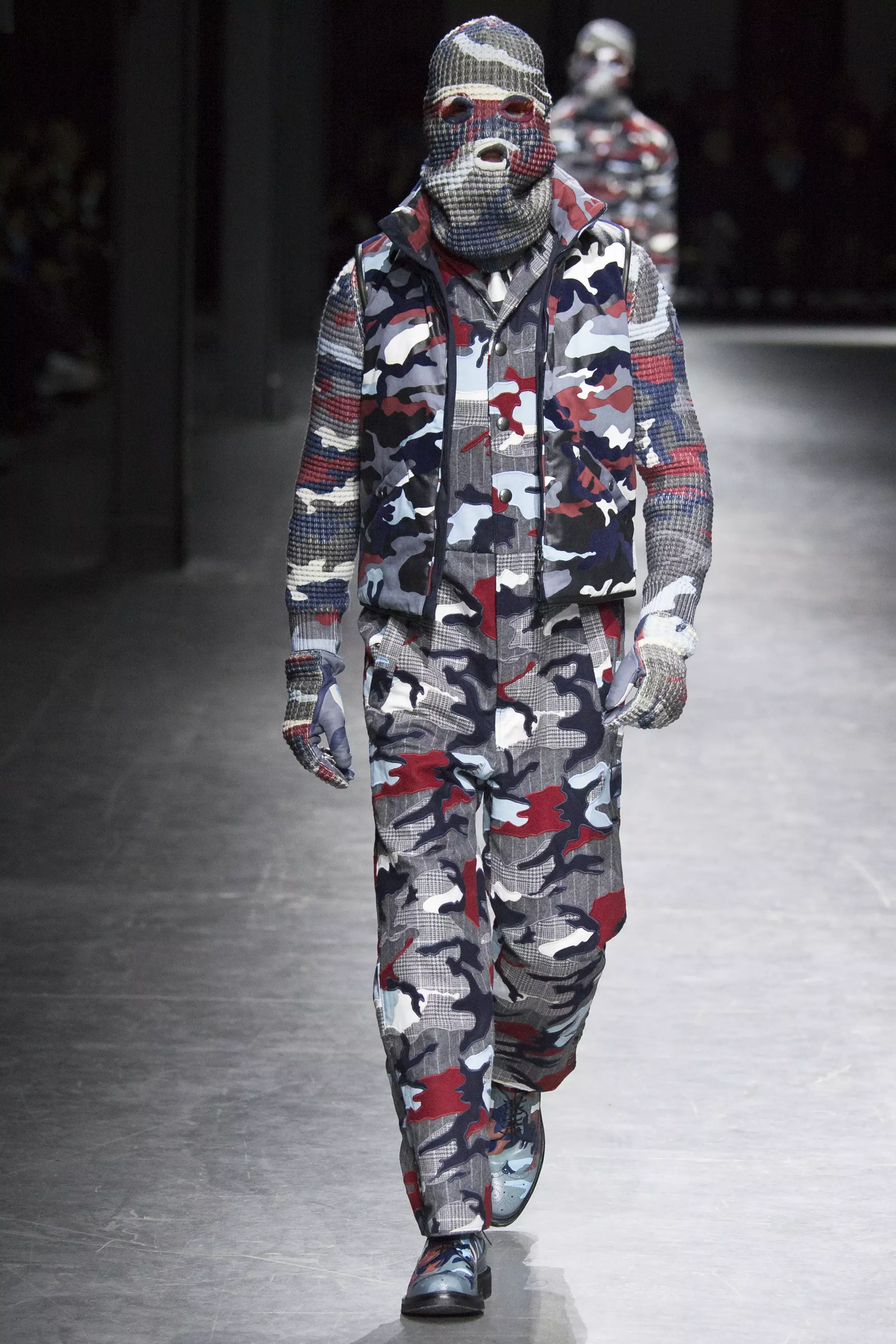 Moncler Gamme Bleu FW 16 Milán (21)