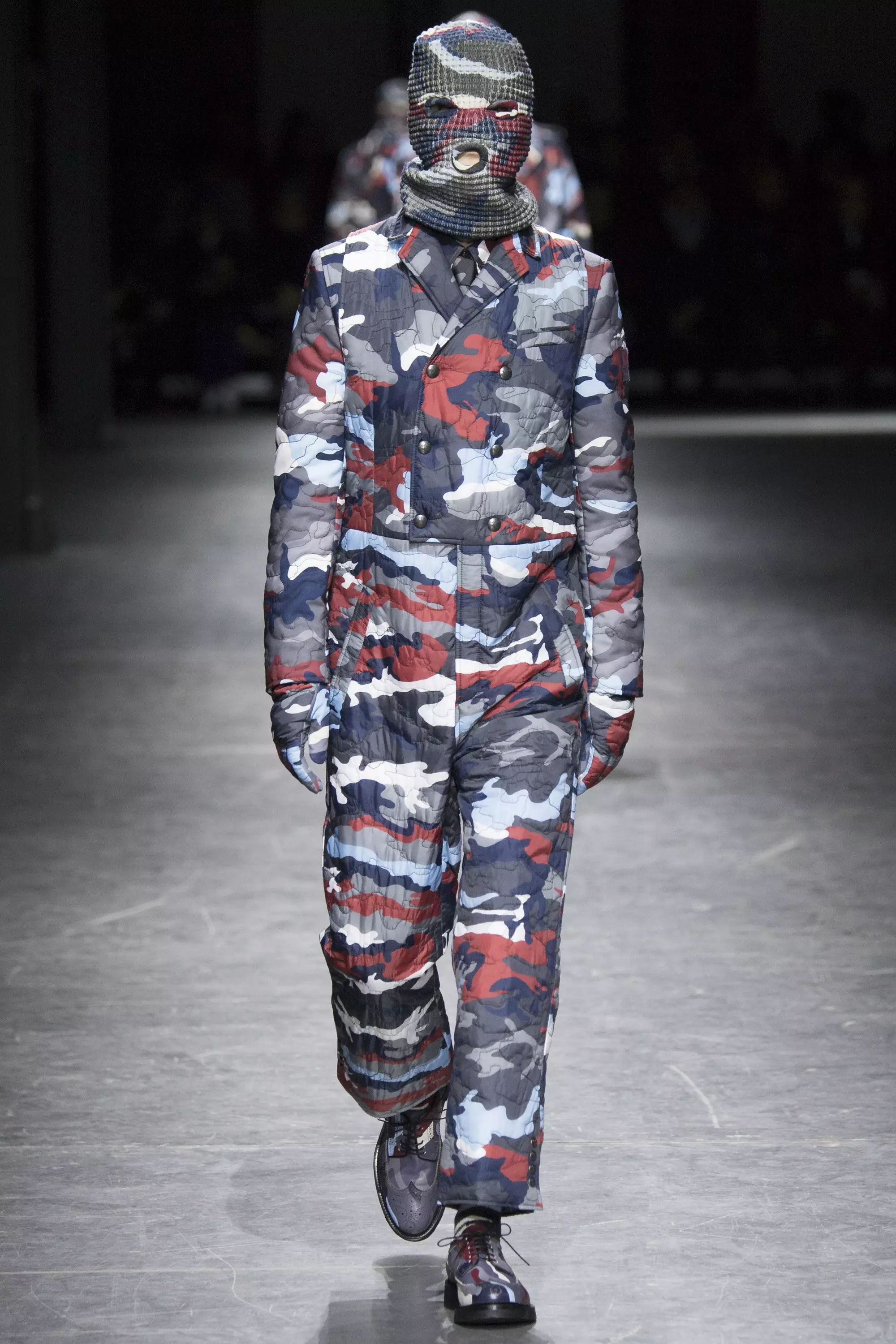 Moncler Gamme Bleu FW 16 Milán (13)