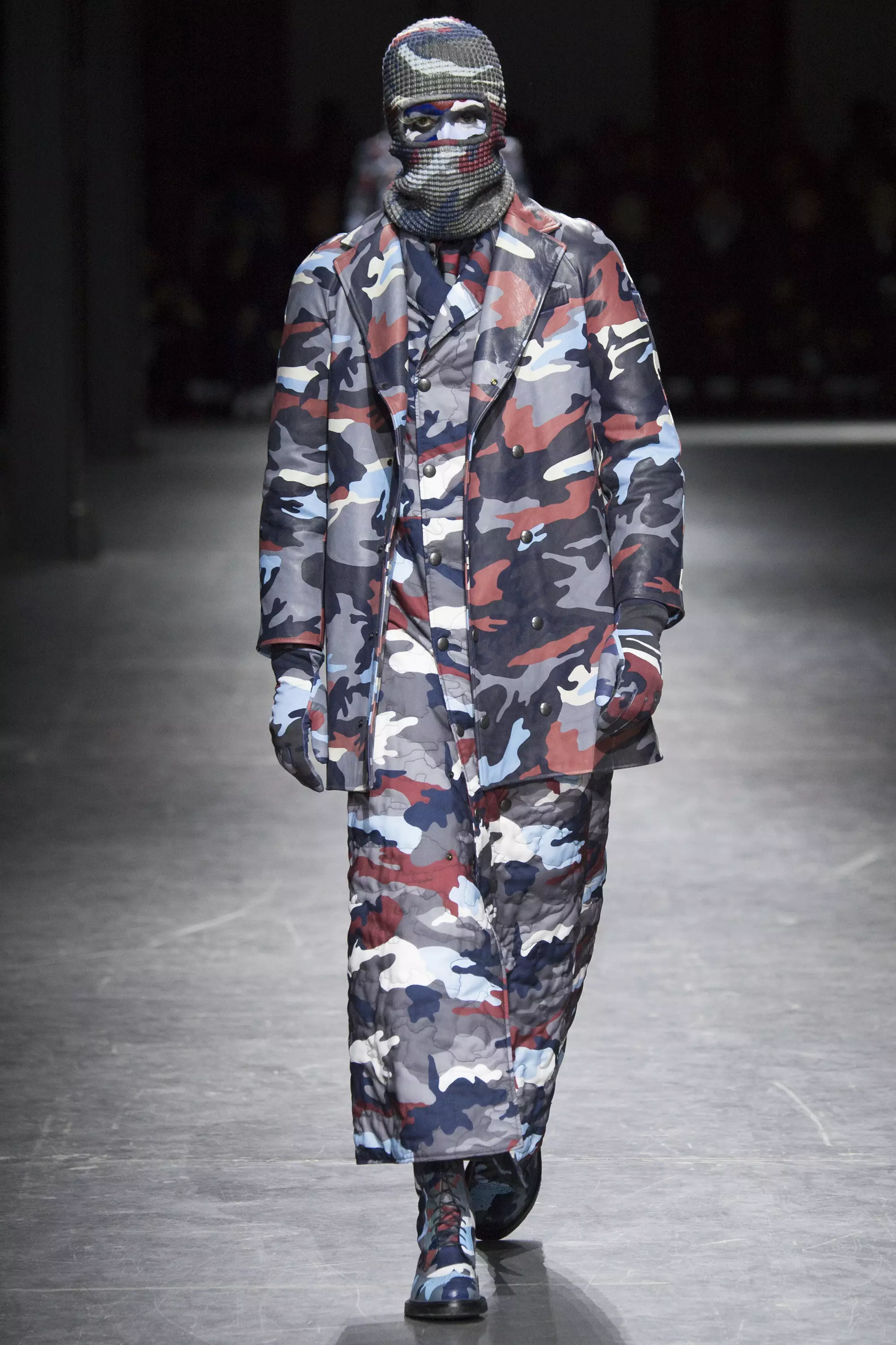 Moncler Gamme Bleu FW 16 Milán (30)