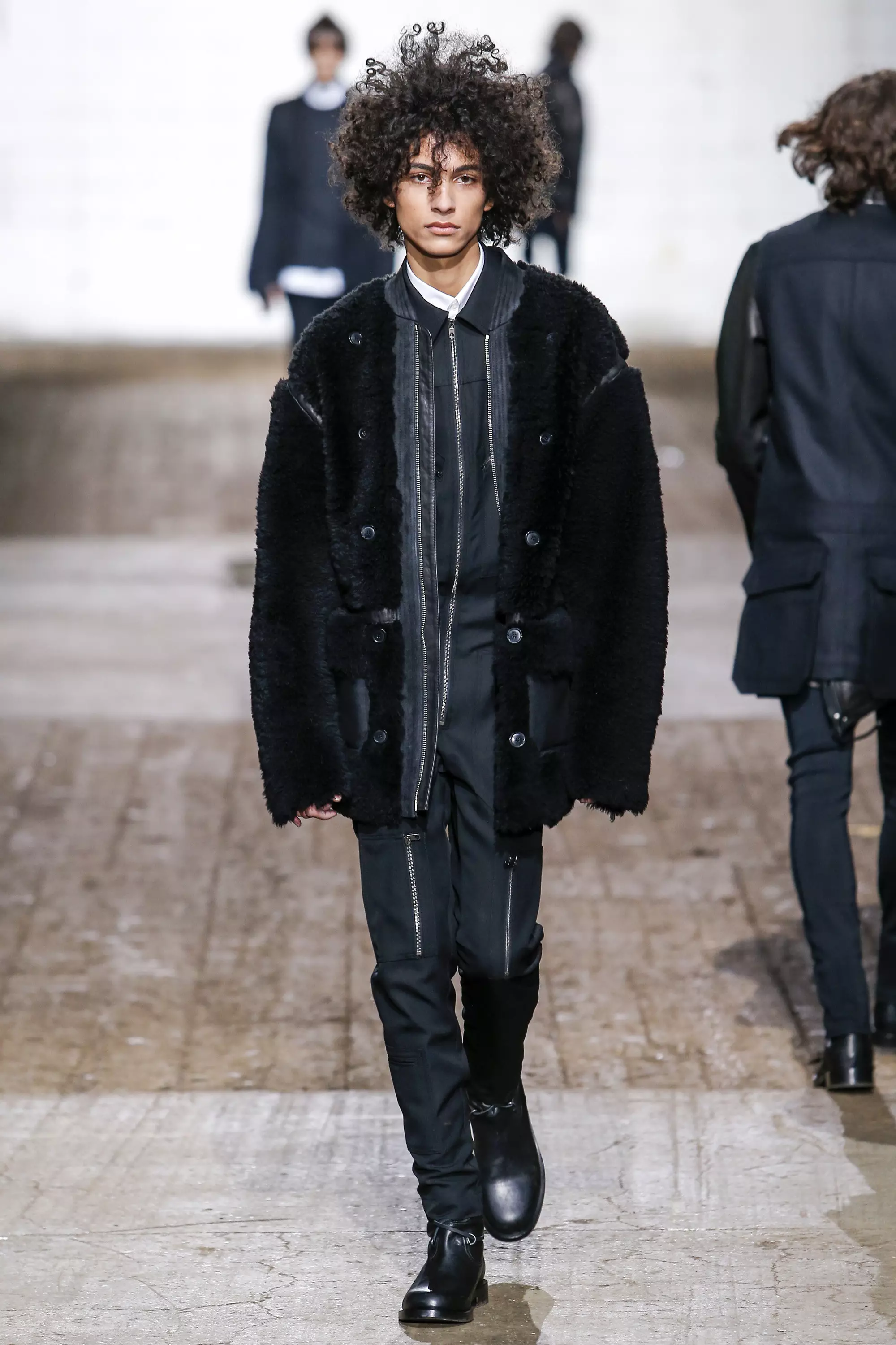 Dizilo Wakuda Golide FW 16 Milan (18)