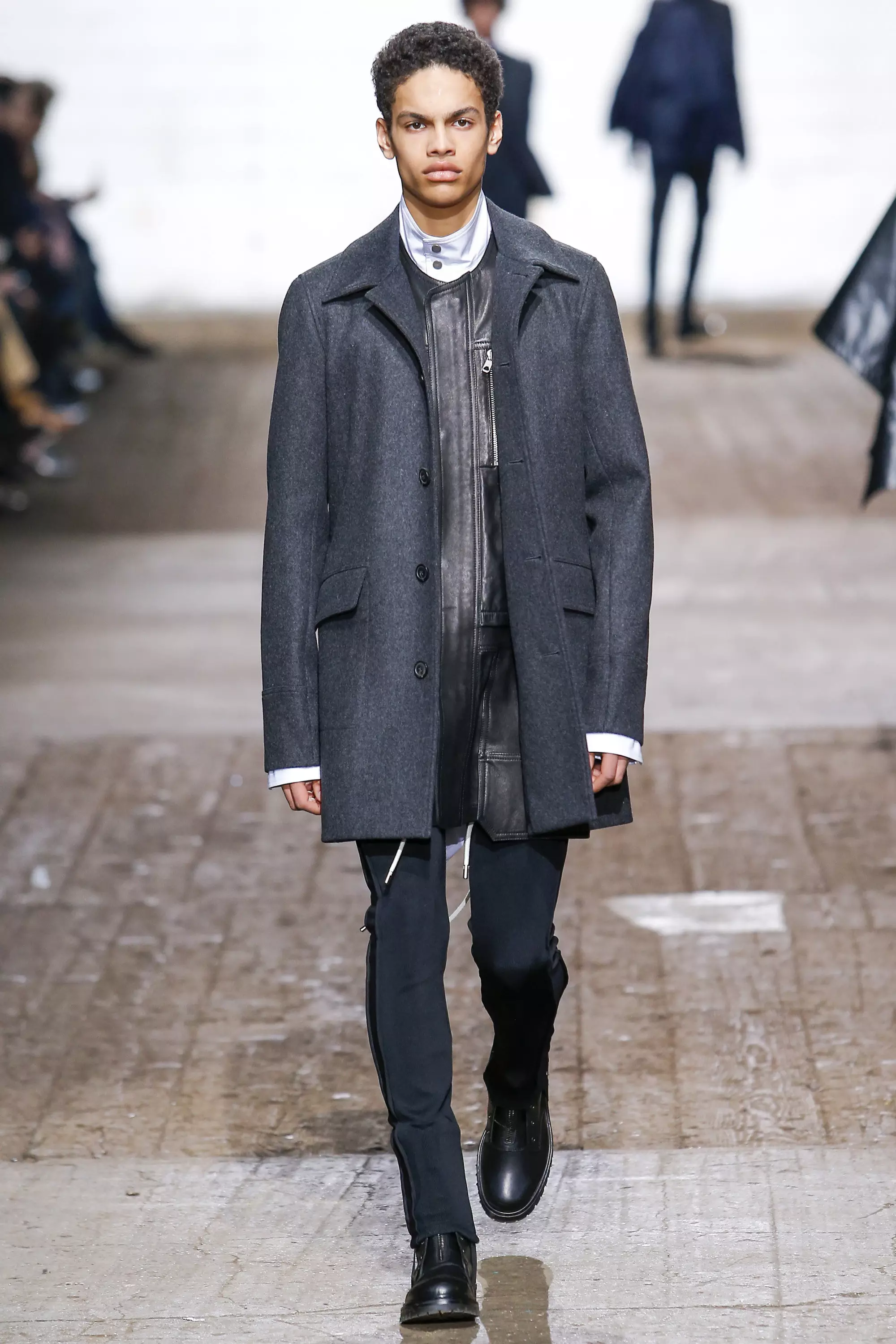 डिझेल ब्लॅक गोल्ड FW 16 मिलान (21)