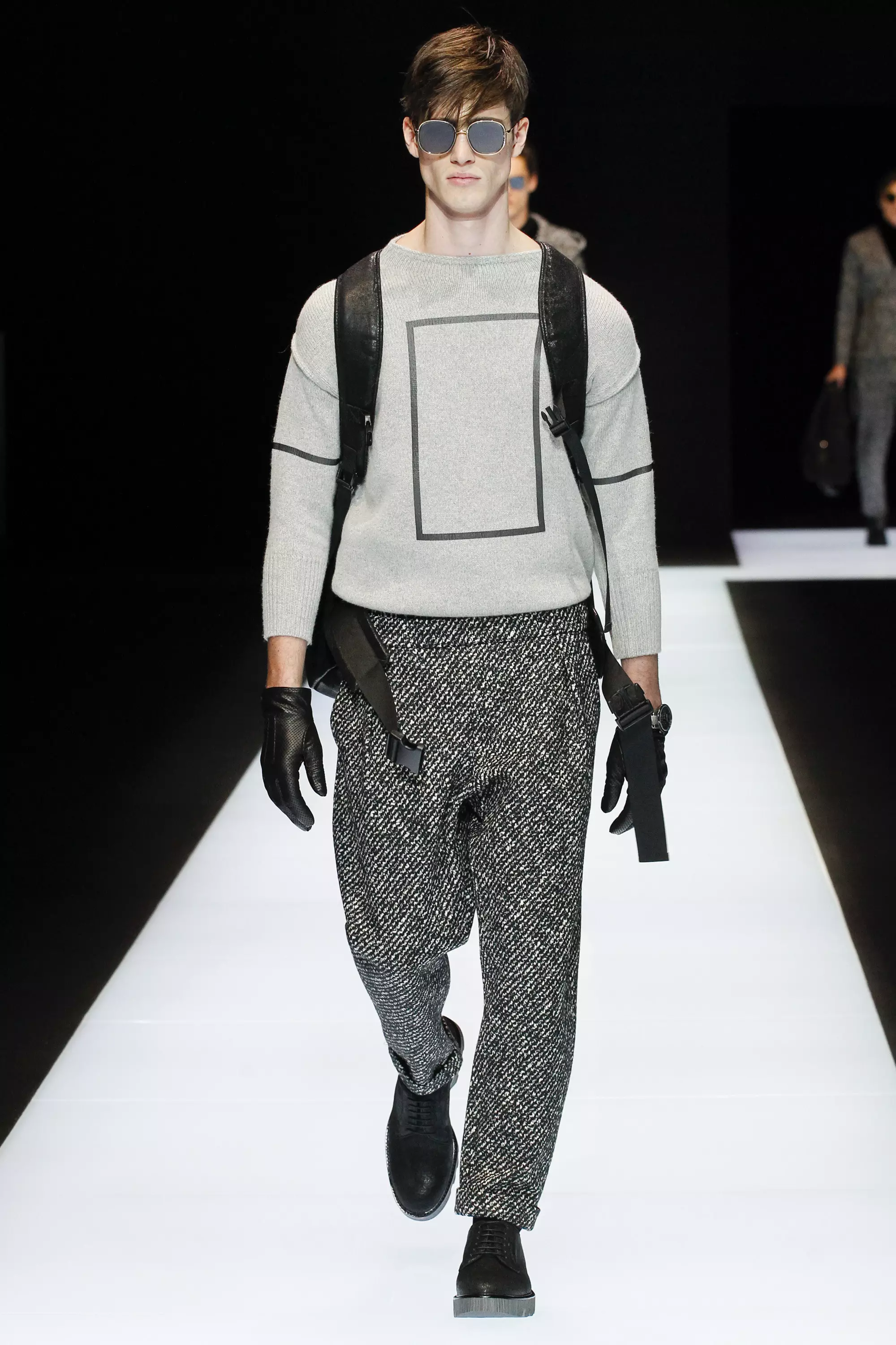 Emporio Armani FW 16 Милано (24)