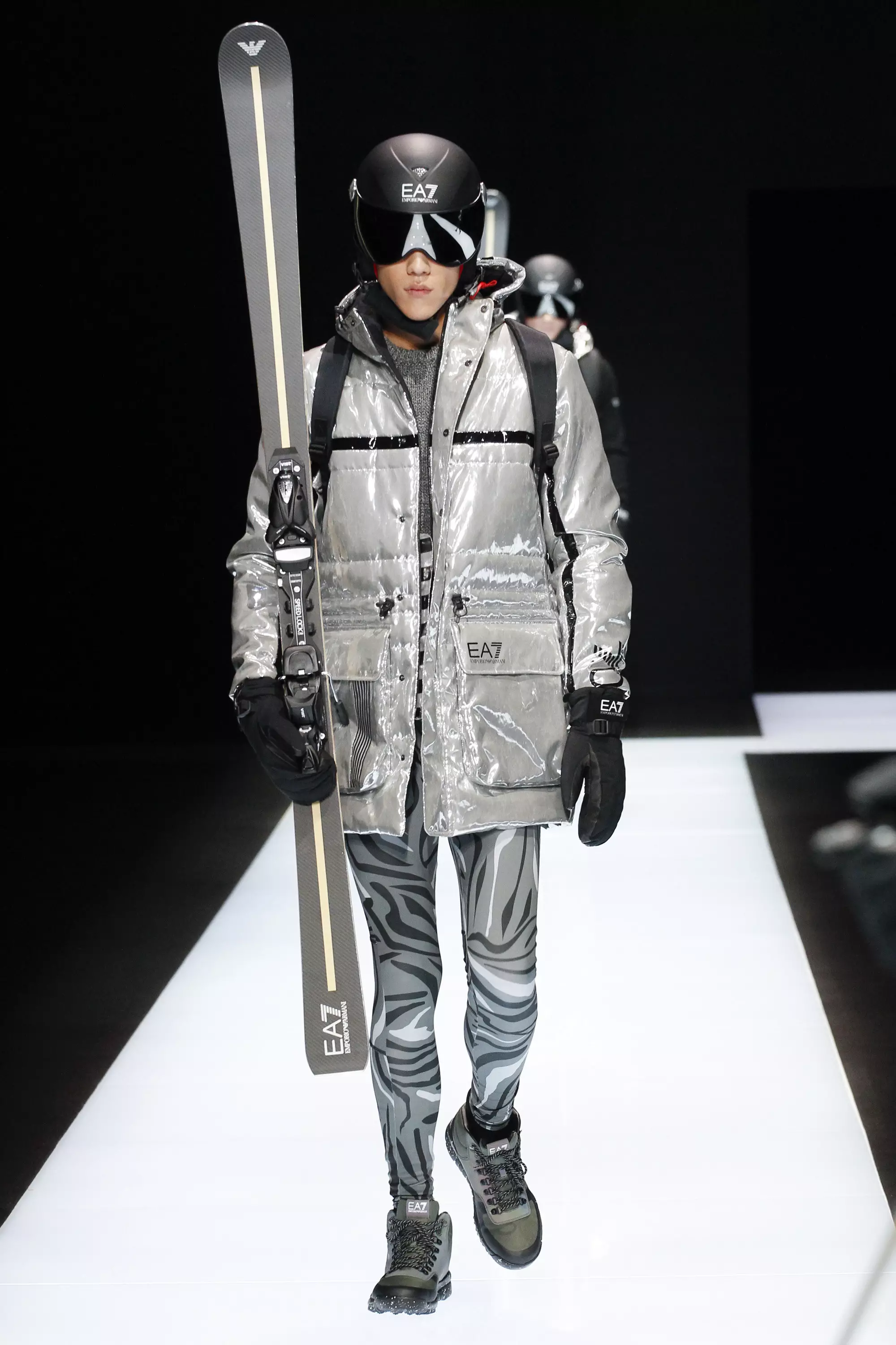 Emporio Armani FW 16 Милан (3)