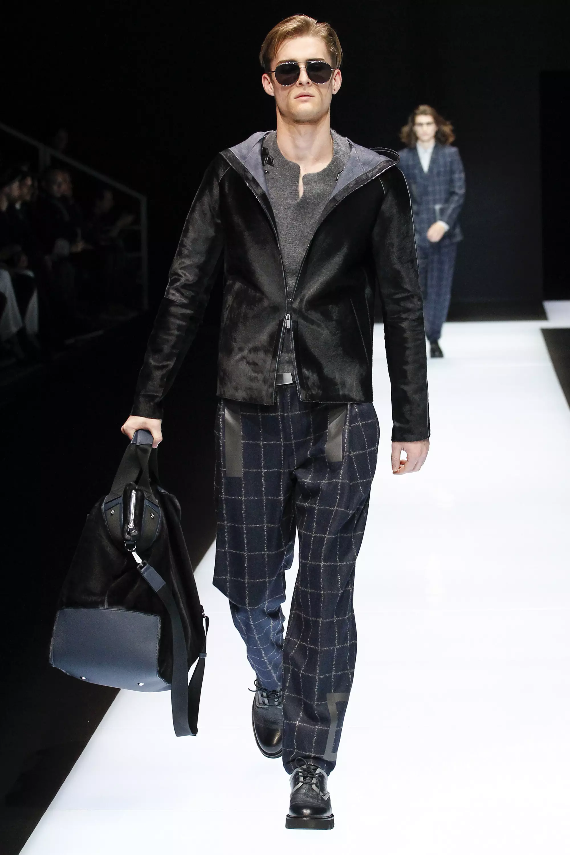 Emporio Armani FW 16 Milán (48)