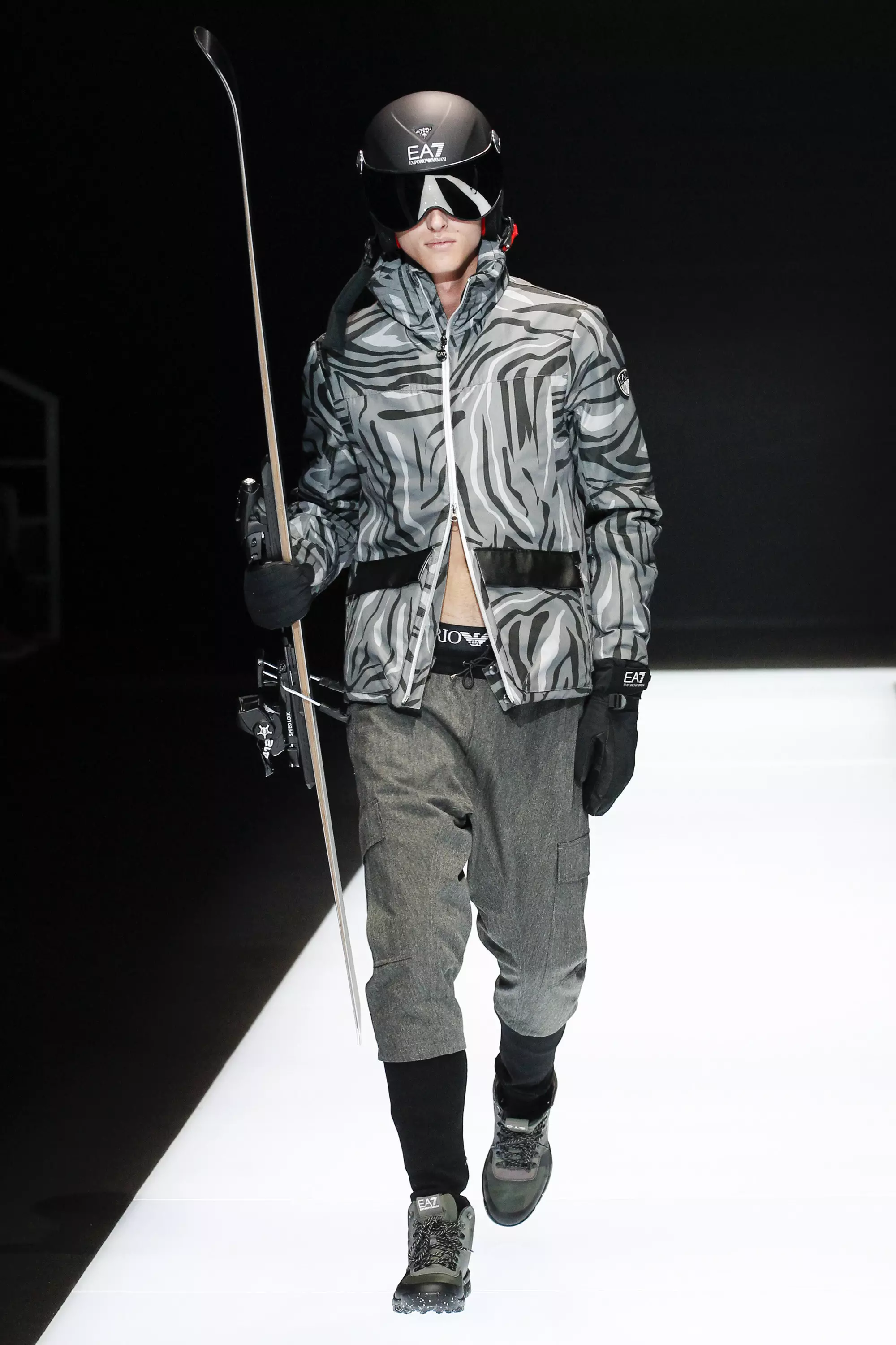 Emporio Armani FW 16 Milano (7)