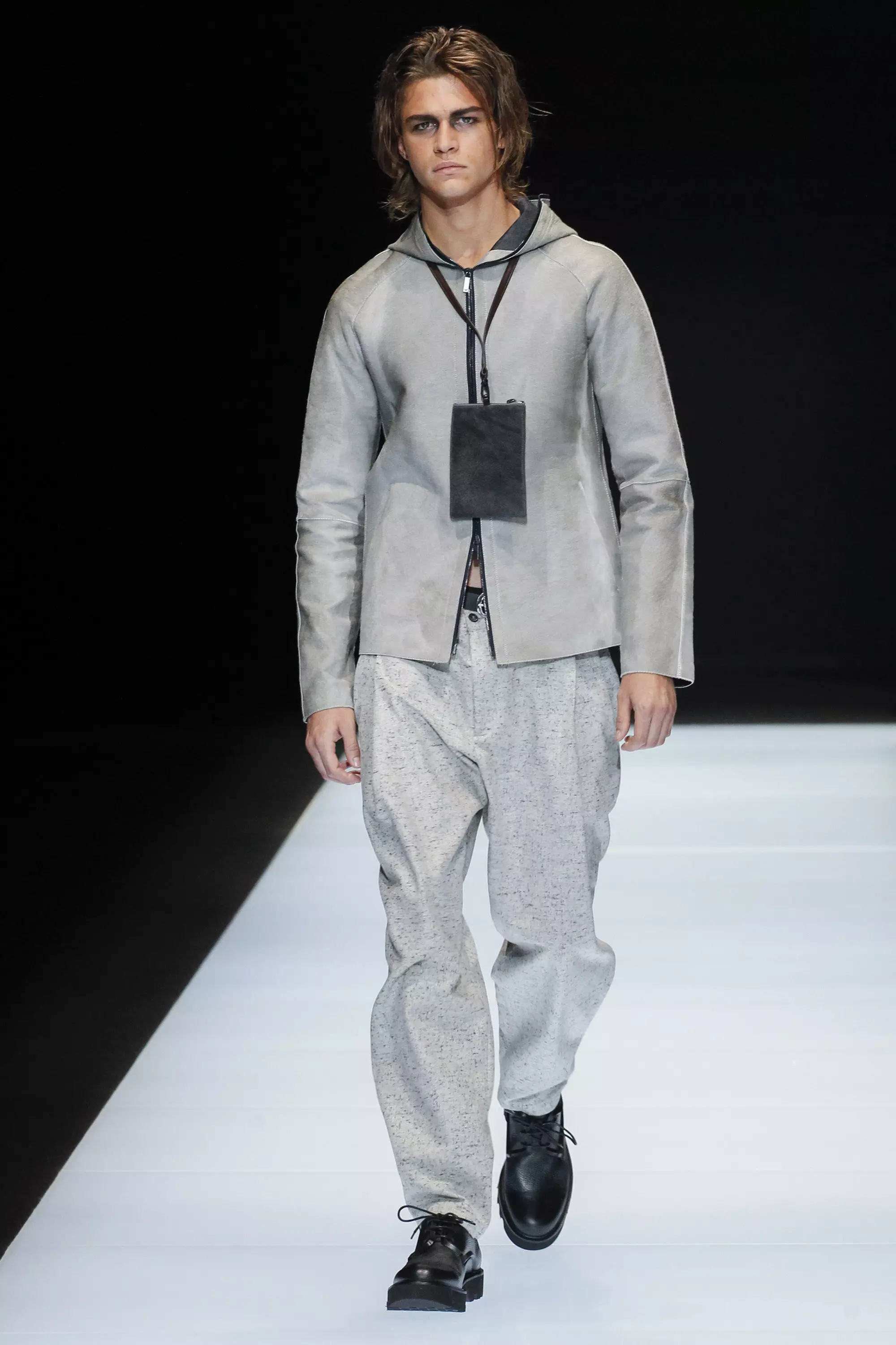 Emporio Armani FW 16 မီလန် (၁၁)၊