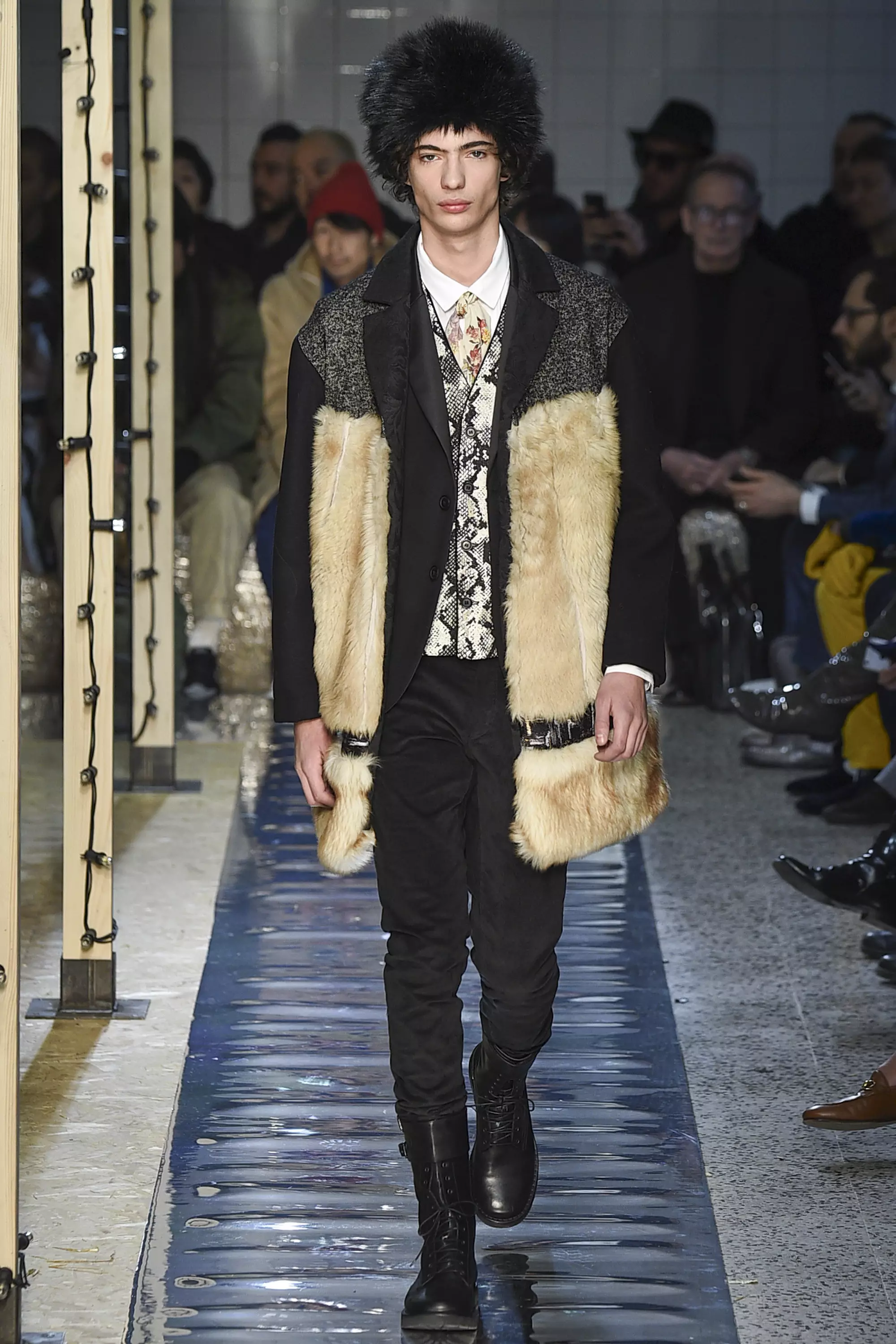 อันโตนิโอ มาร์ราส FW 16 มิลาน (40)