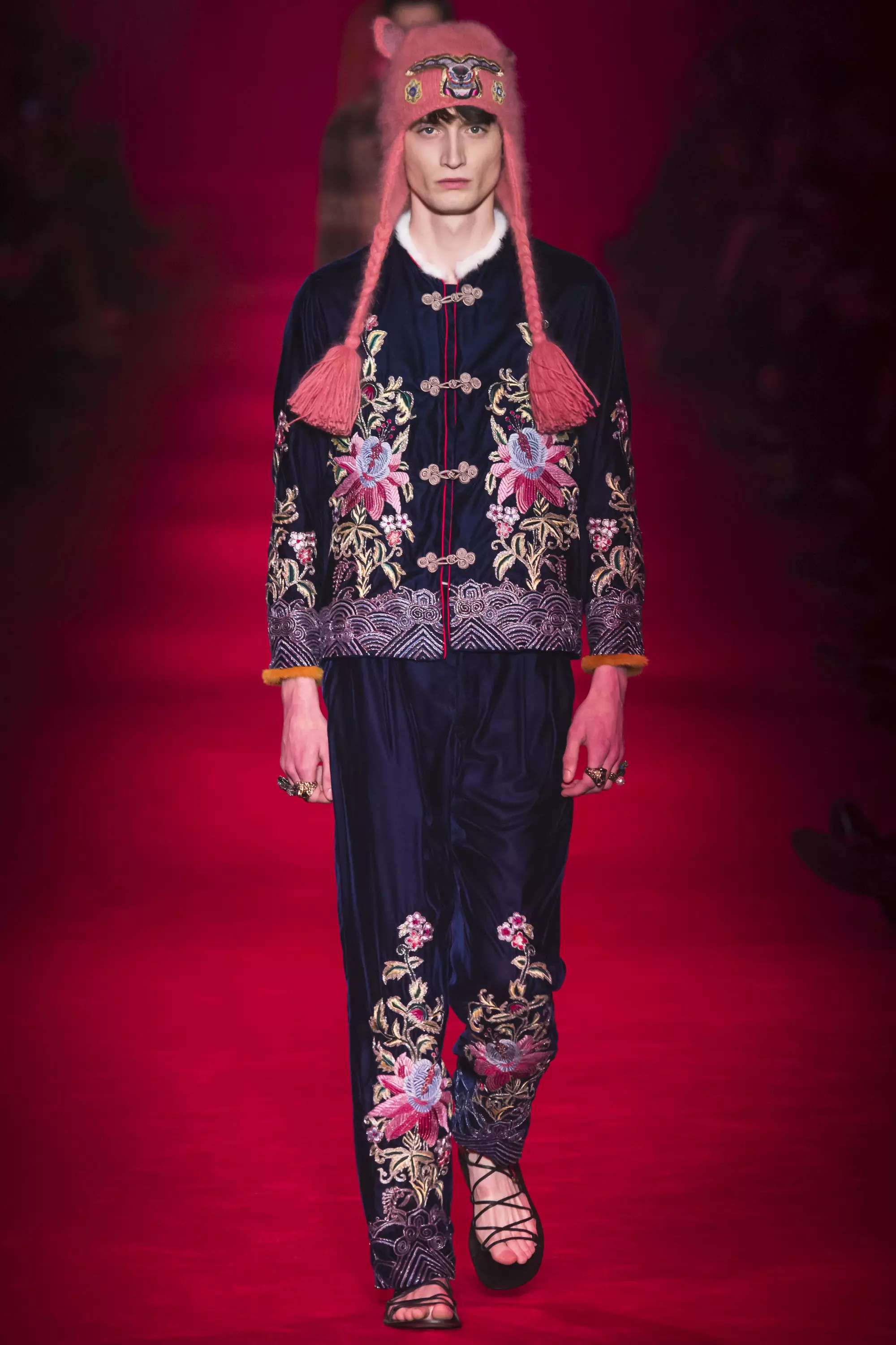 Gucci FW 16 میلان (1)