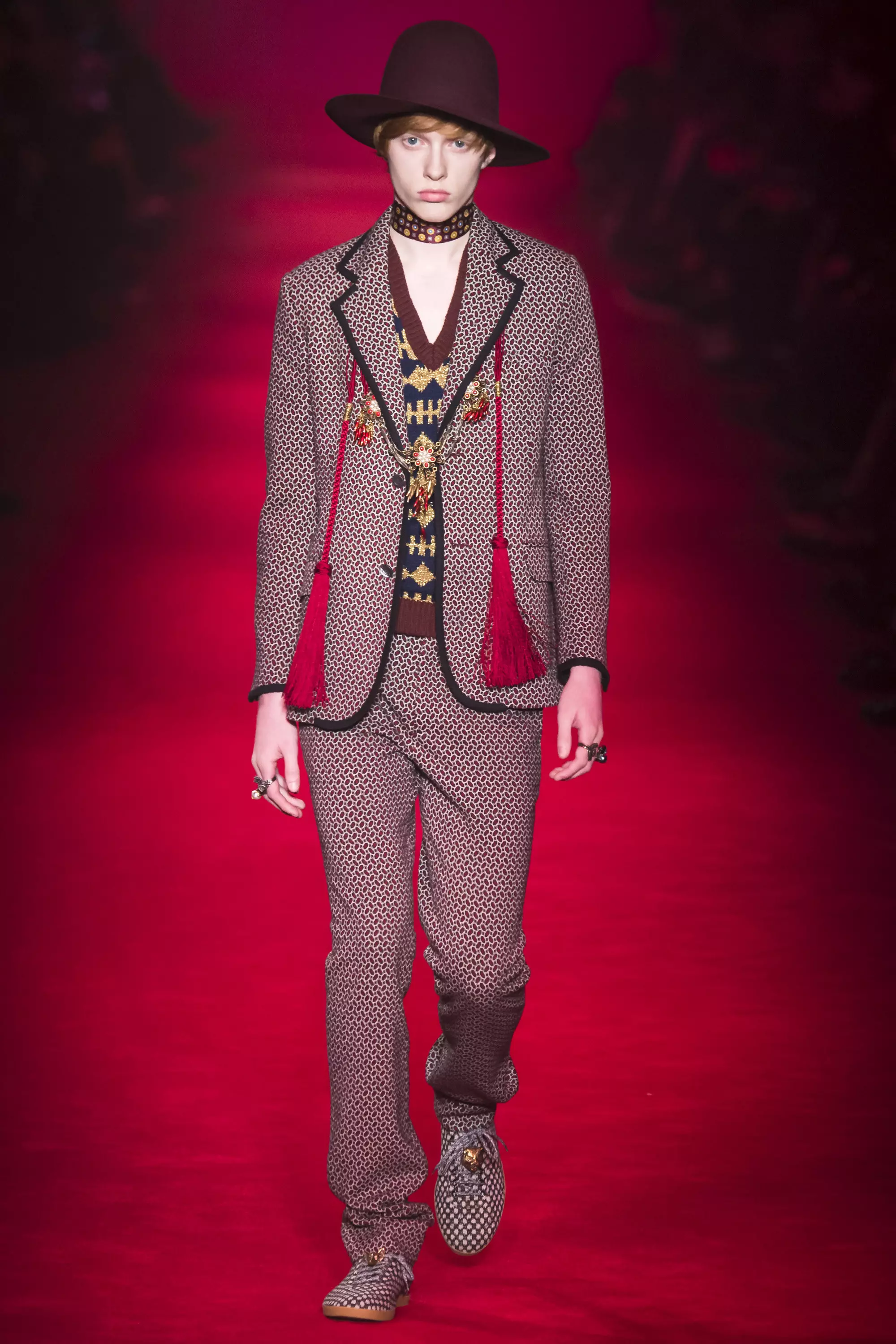 Gucci FW 16 মিলান (49)