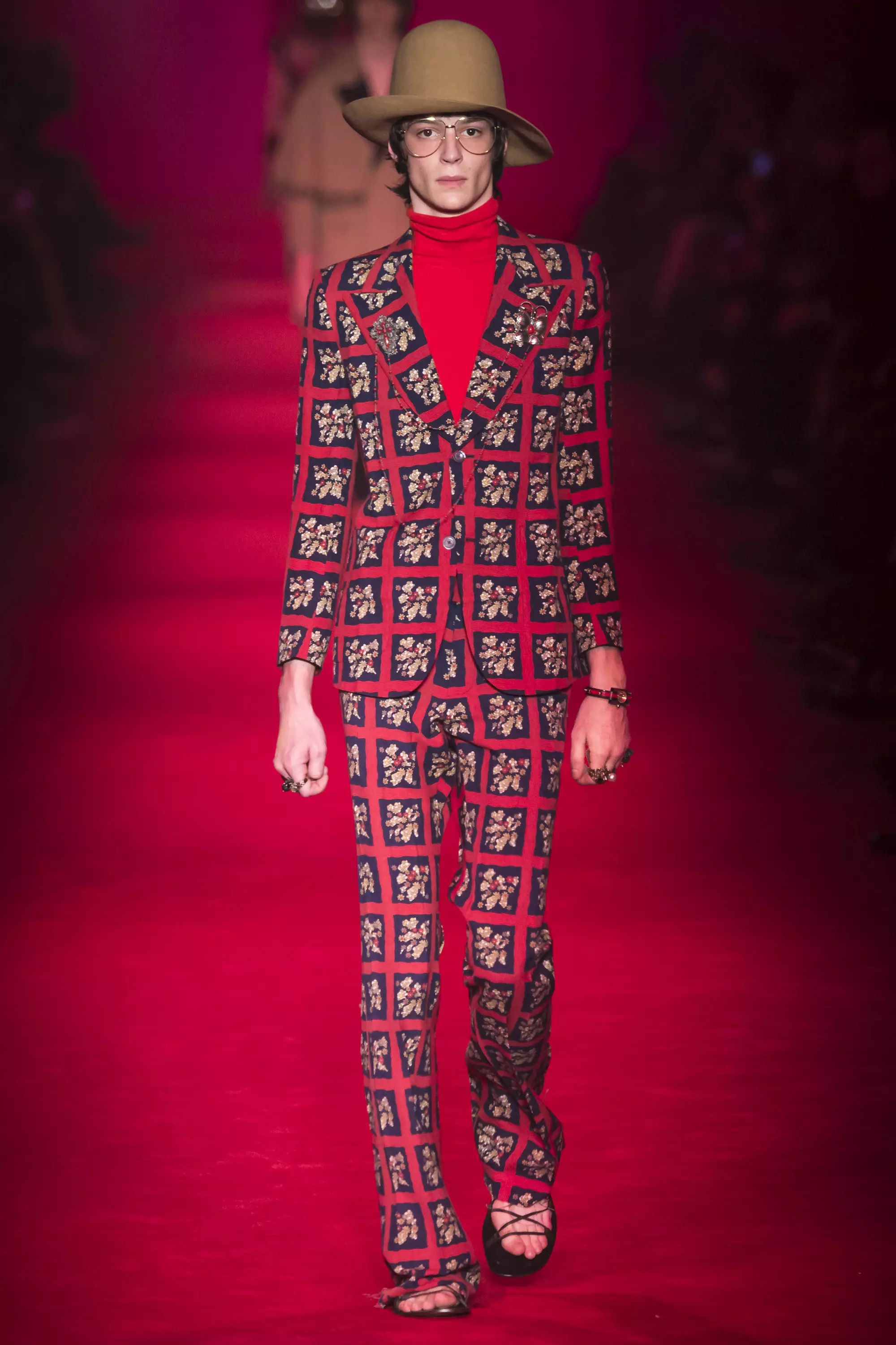 Gucci FW 16 Mediolan (7)