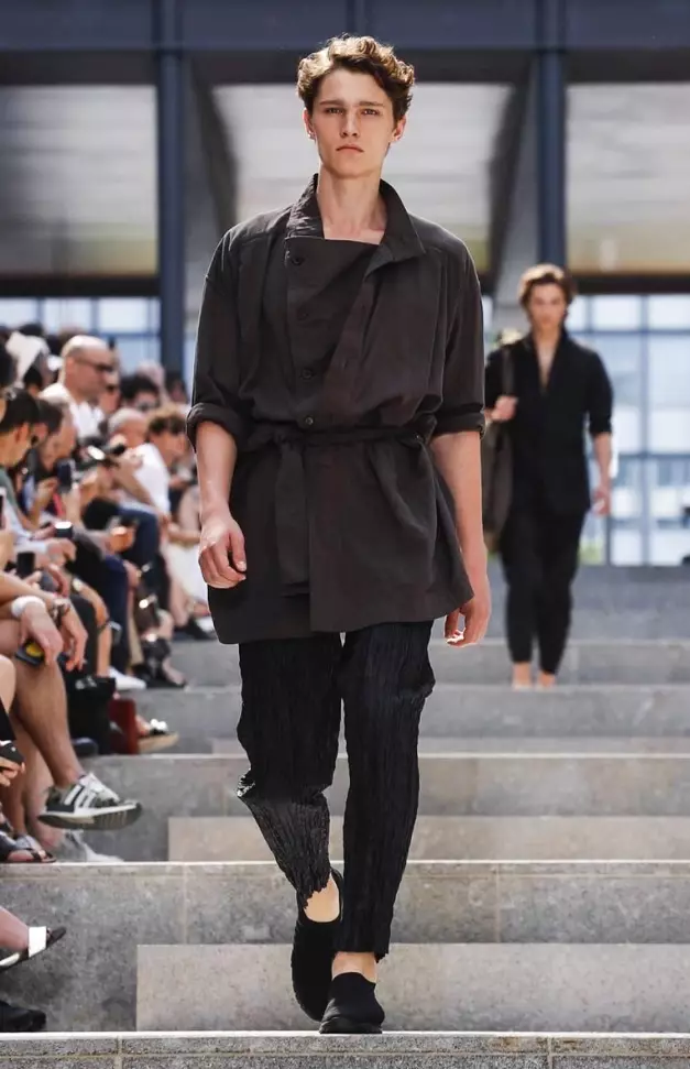 ISSEY MIYAKE MEN MENSWEAR SPRING SOMMER 2018 PARIS42