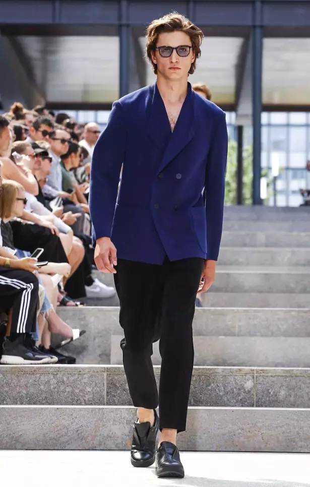 ISSEY MIYAKE MENSWEAR MENSWEAR SPRING SUMMER 2018 PARIS9