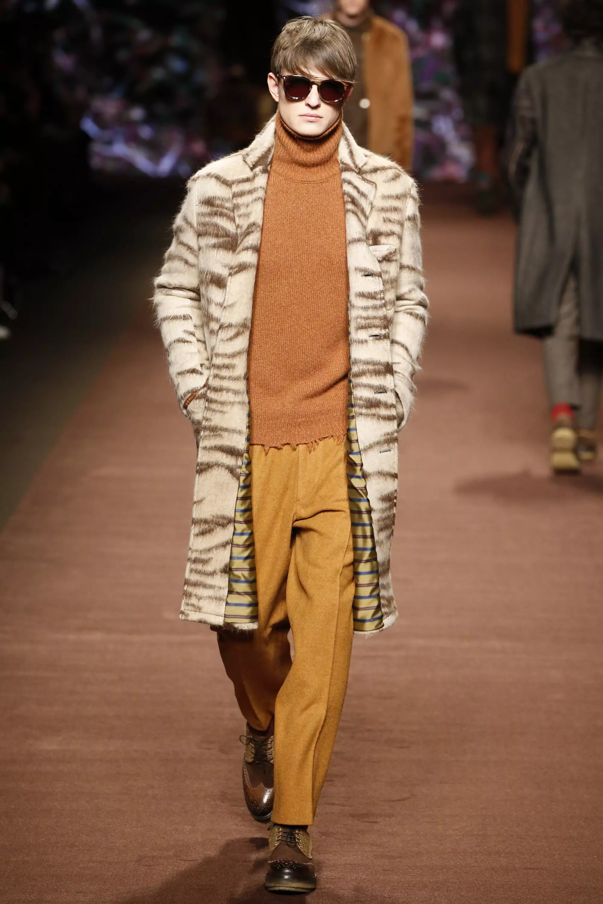 Etro FW 16 Милан (30)