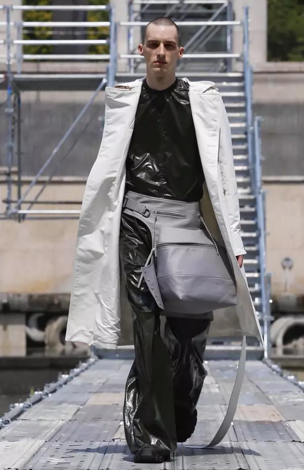 RICK OWENS MENSWEAR orisun omi ooru 2018 PARIS23