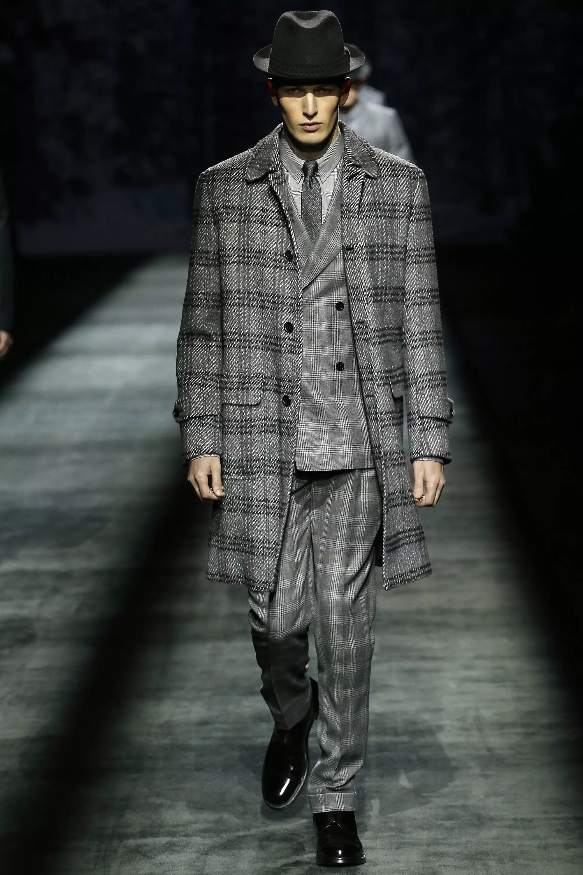 Brioni FW 16 Mailand (1)