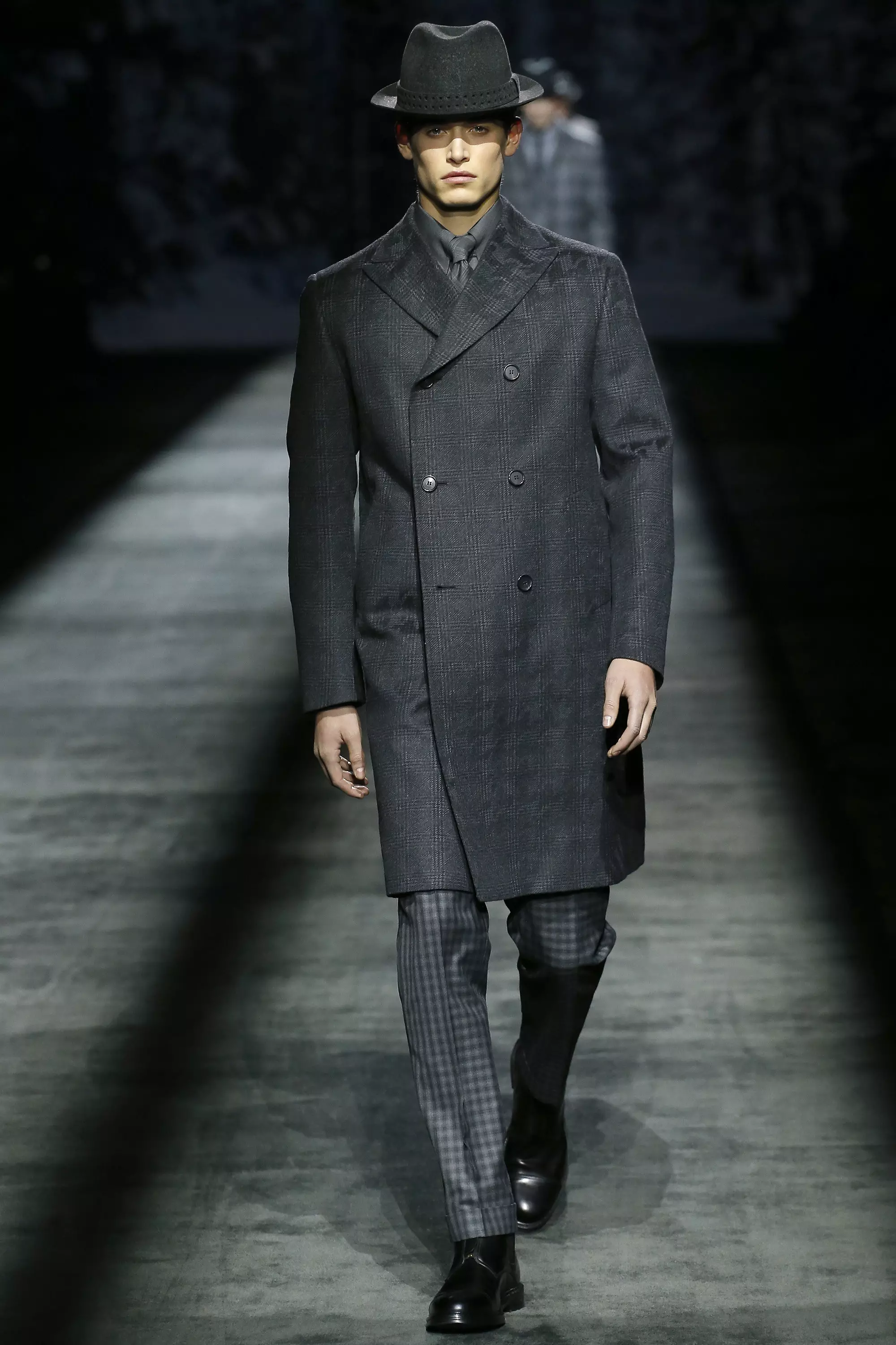 Brioni FW 16 Milaan