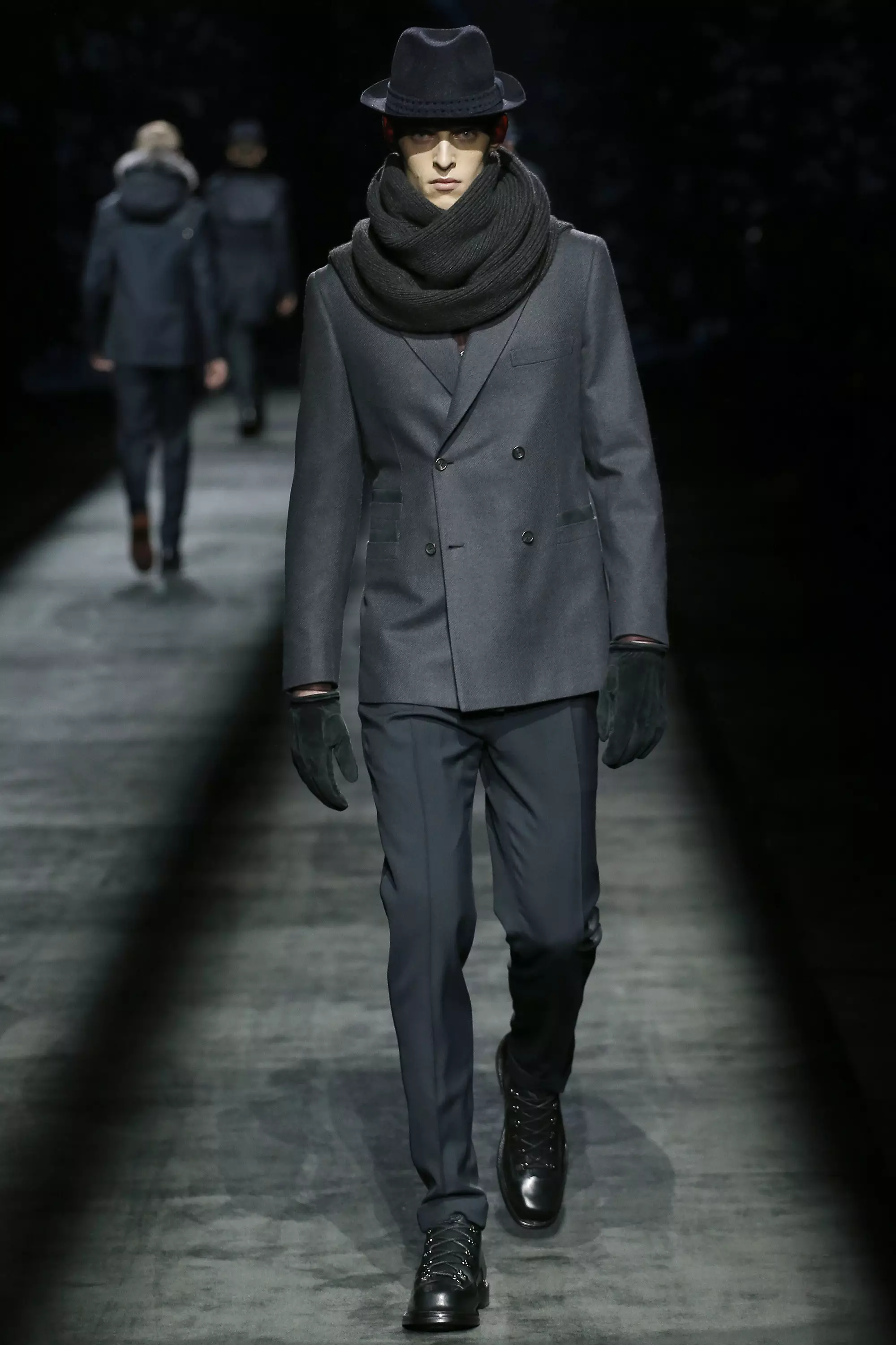 Brioni FW 16 मिलान (15)