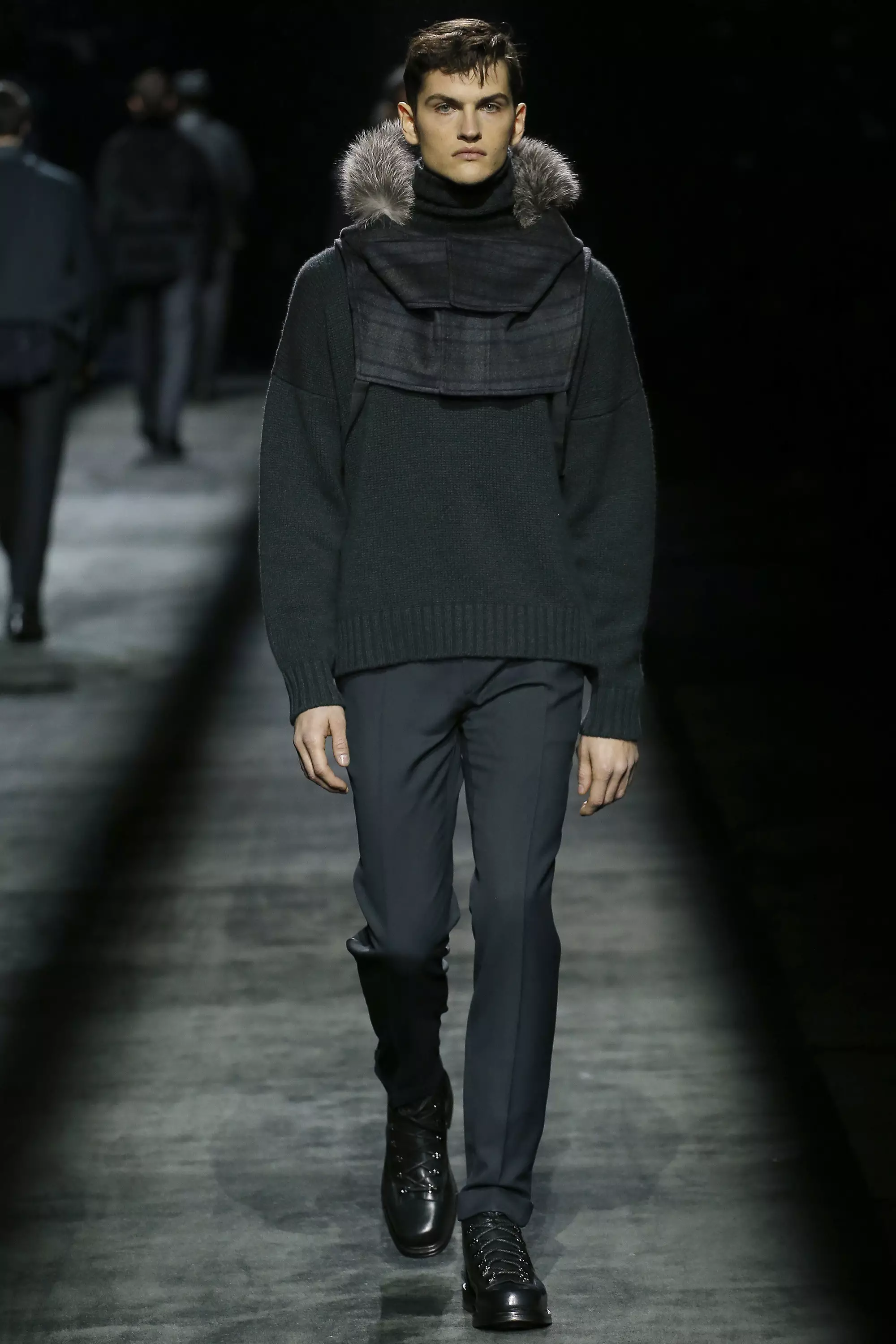 Brioni FW 16 Милан (21)