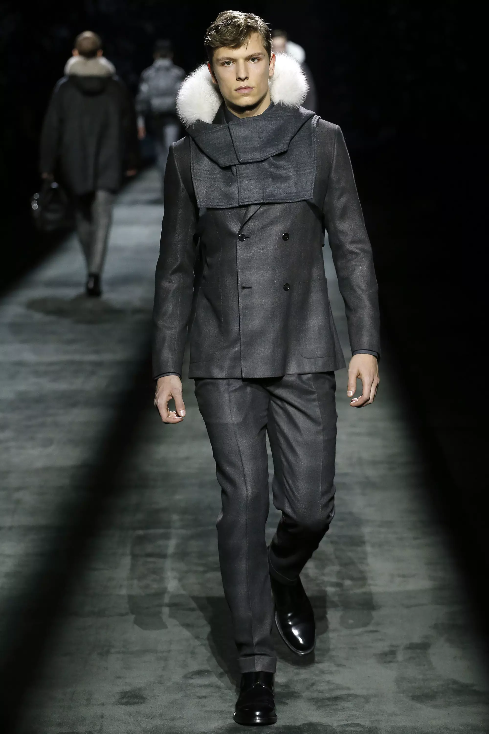 Brioni FW 16 Милано (36)