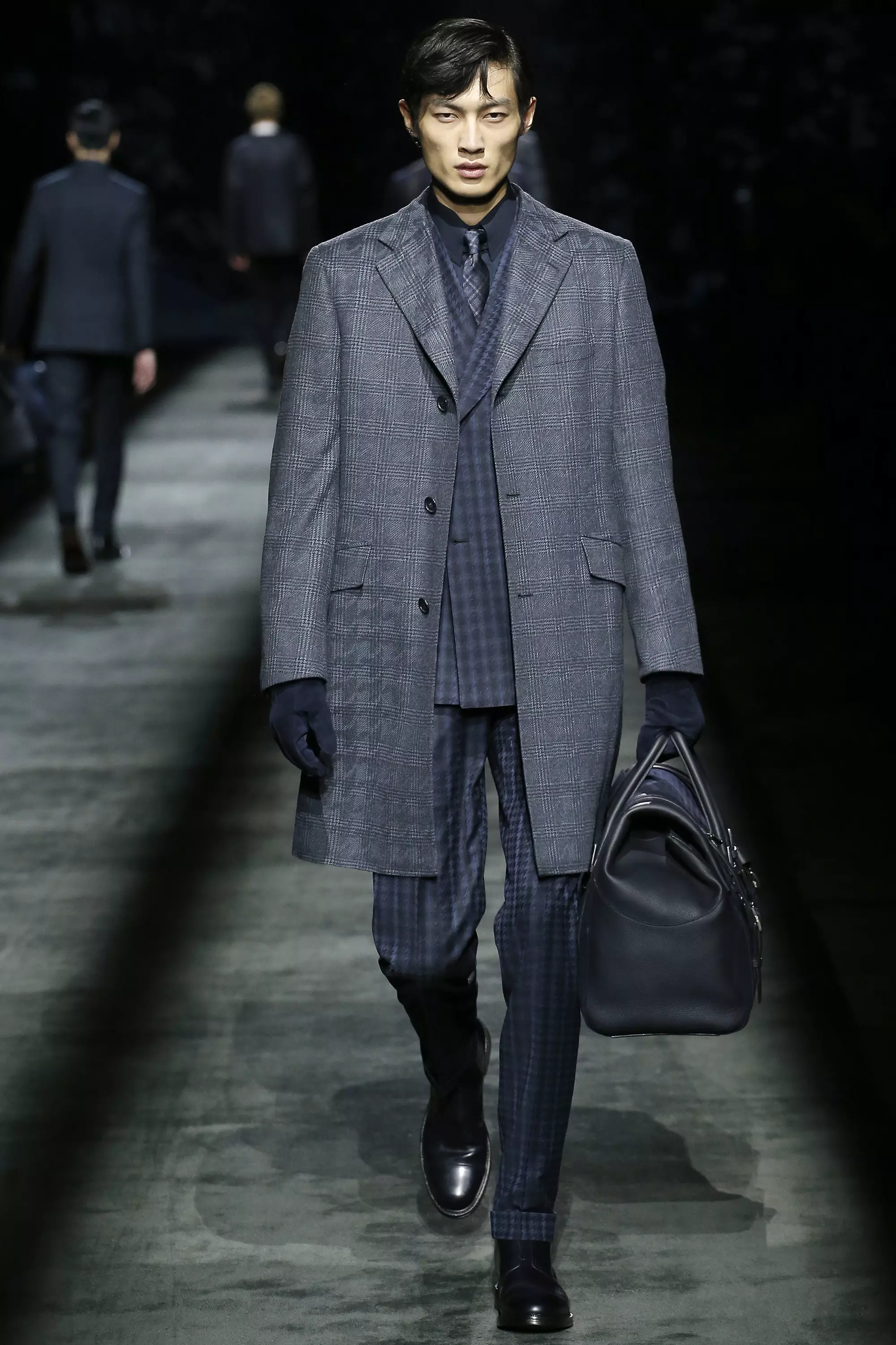 Brioni FW 16 Мілан (45)