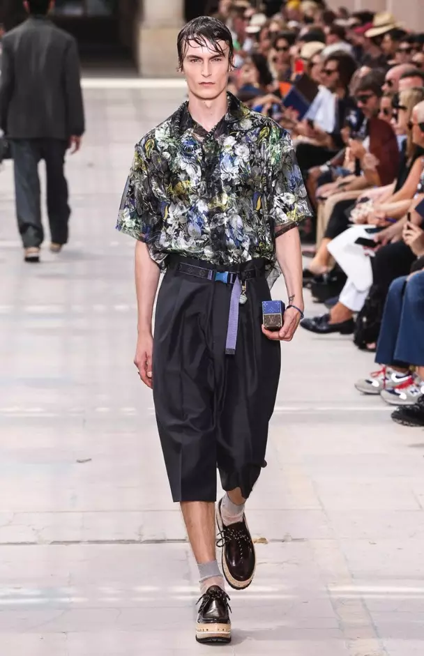 LOUIS VUITTON MENSWEAR SPRING SUMMER 2018 PARIS1