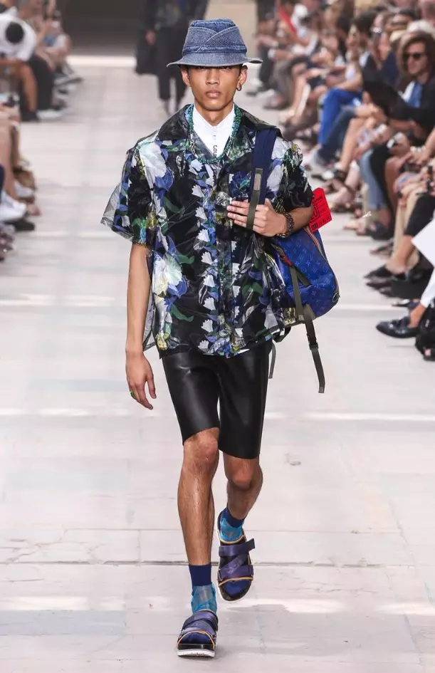 LOUIS VUITTON MENSWEAR ربيع وصيف 2018 باريس 27