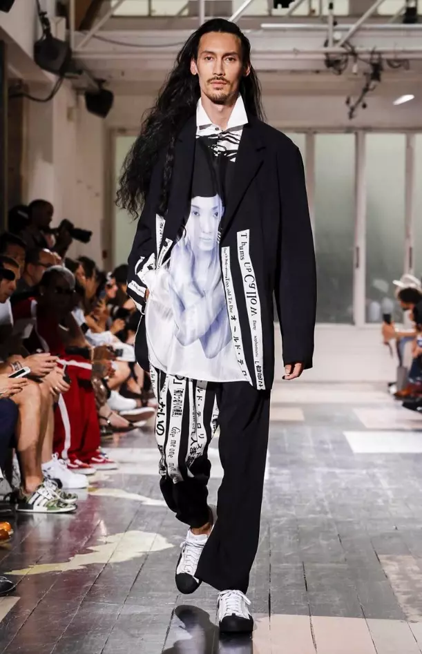 YOHJI YAMAMOTO MENSWEAR SPRING UMЫРЫ 2018 PARIS23