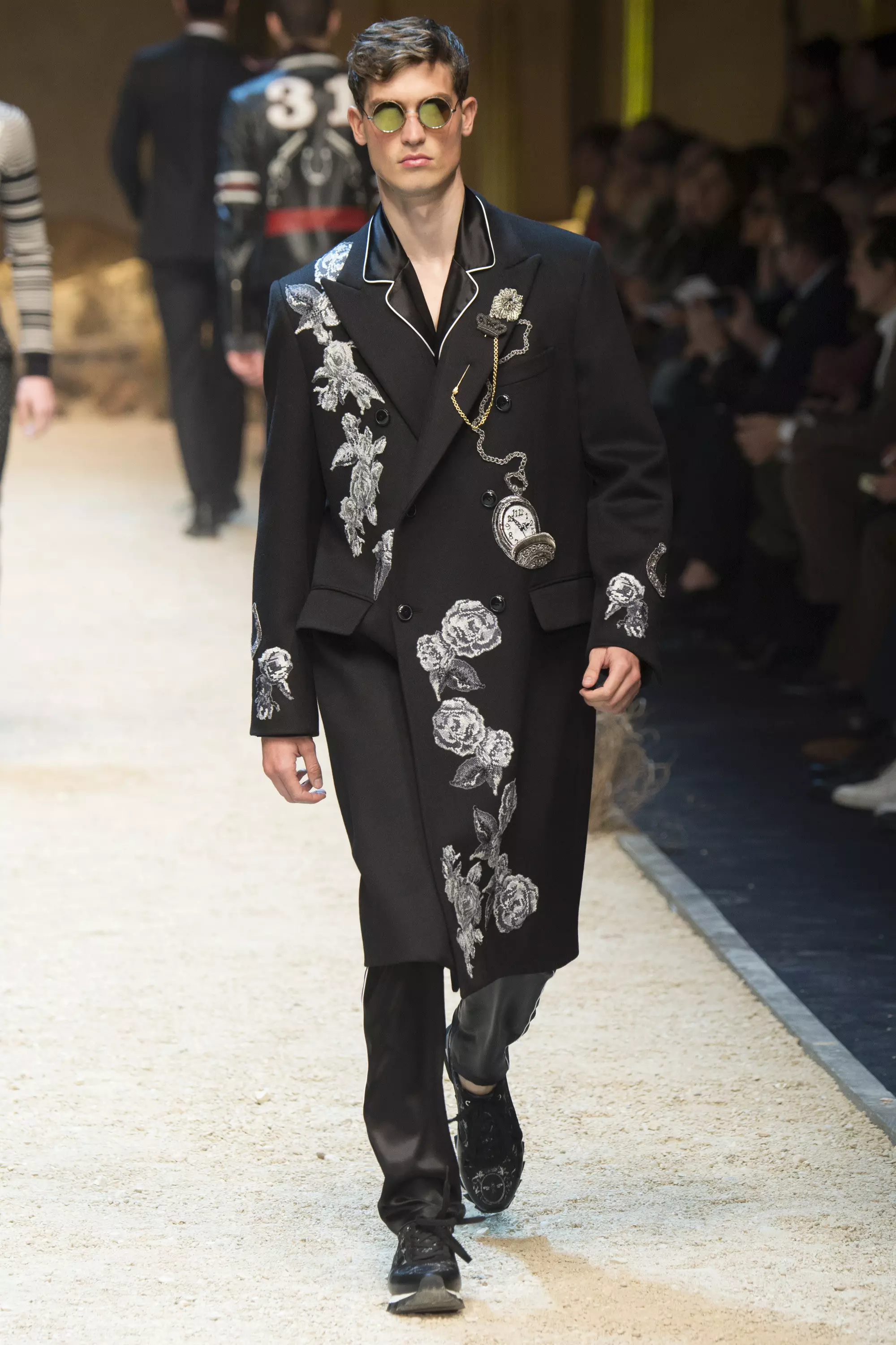 Dolce Gabbana FW 16 Milán (30)