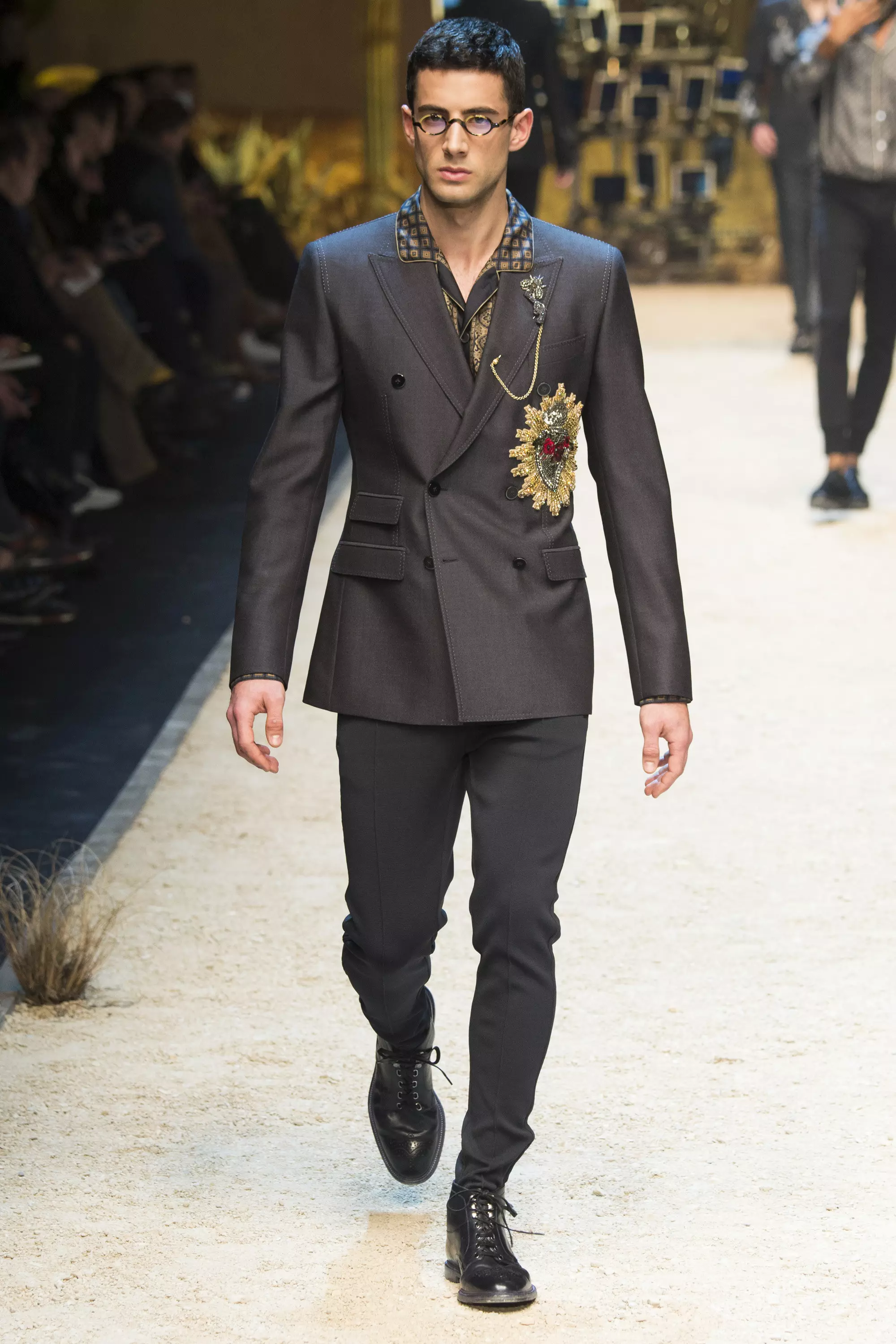 Dolce Gabbana FW 16 Milán (62)