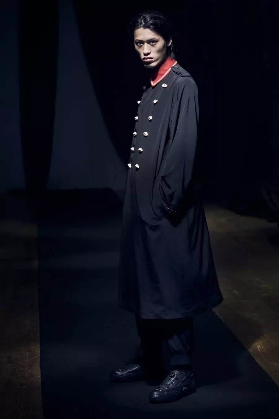 Yohji Yamamoto Herrenmode Frühjahr/Sommer 2021 Paris 54355_3