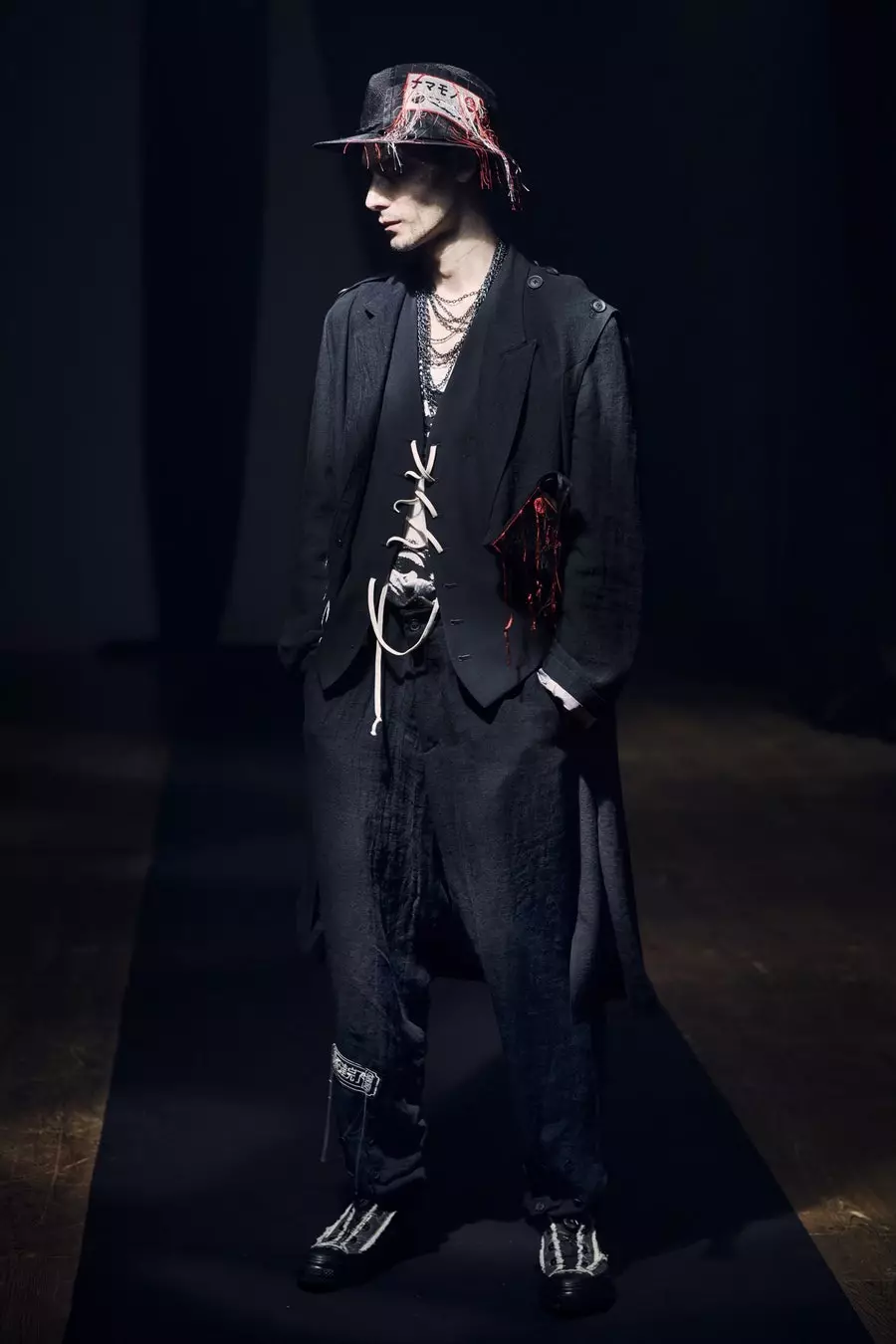 Yohji Yamamoto ಪುರುಷರ ಉಡುಪು ವಸಂತ/ಬೇಸಿಗೆ 2021 ಪ್ಯಾರಿಸ್ 54355_9